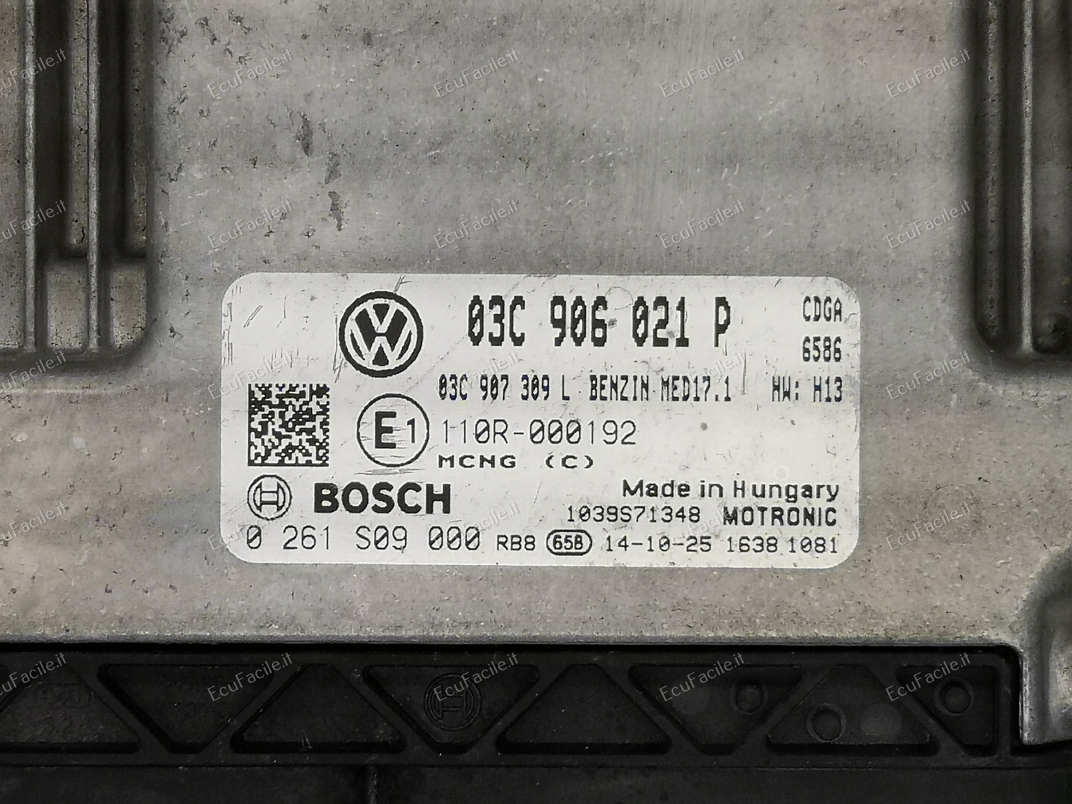 ECU VW TOURAN 03C906021P 0261S09000 BENZ MED17.1 H13