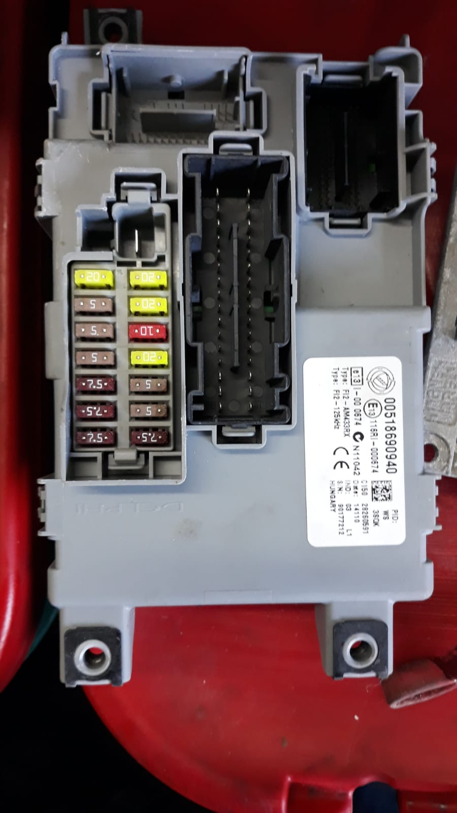 Ecu body computer fiat g punto evo 1.2 00518690940 518690940 BSI