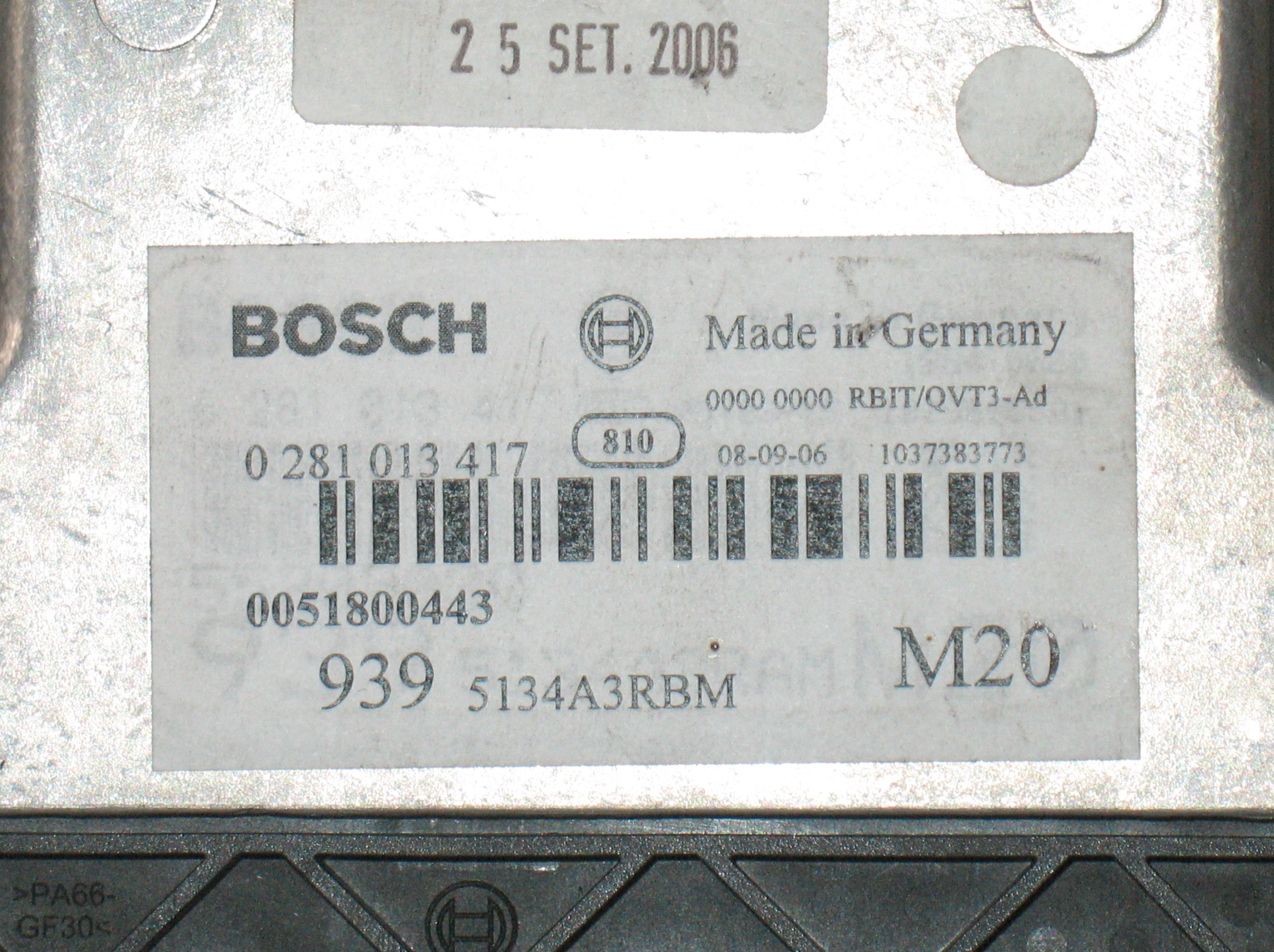 ALFA ROMEO 159 2.4 JTD BOSCH 0281013417 51800443 EDC16C39 5.63