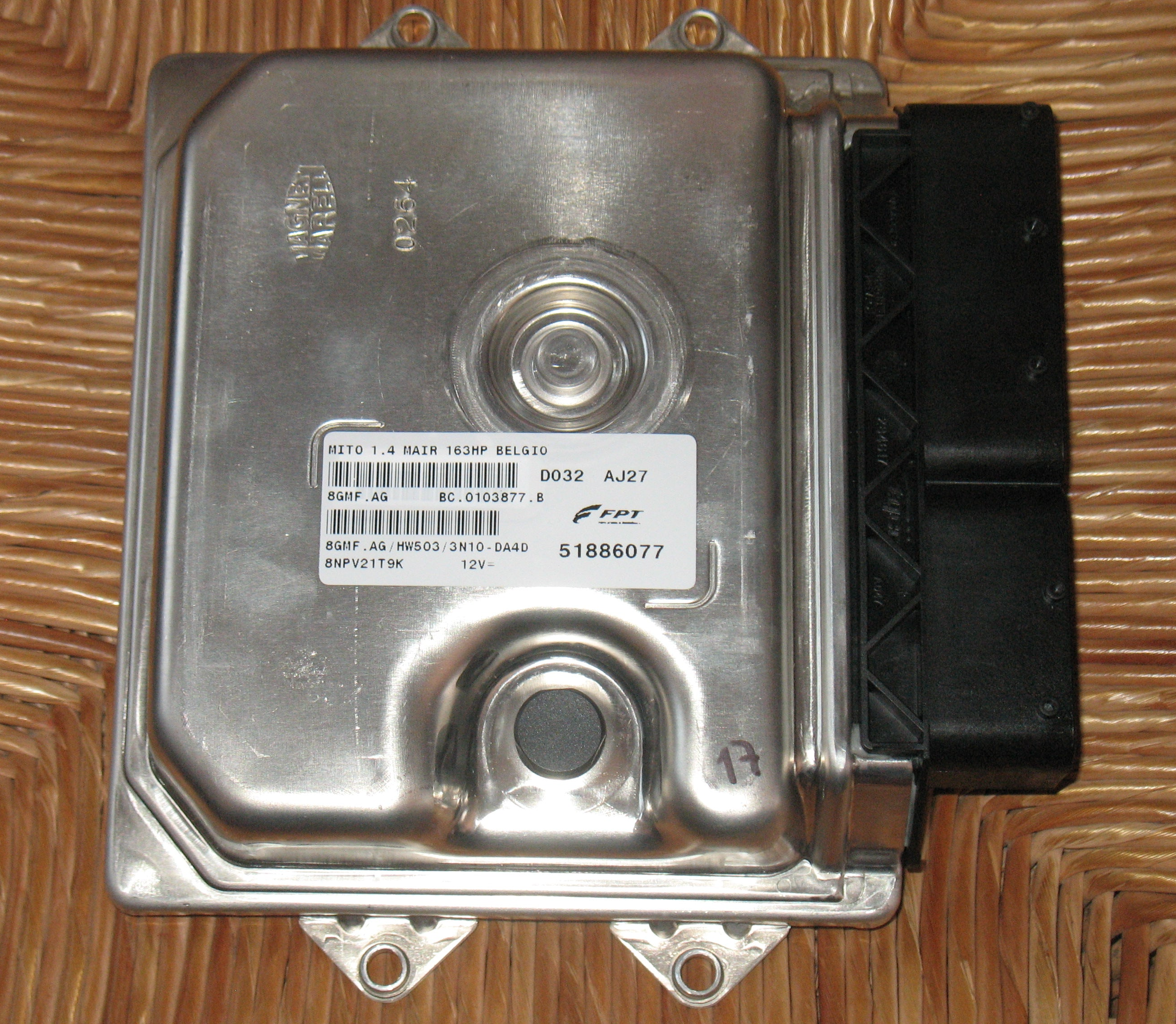 Centralina Controllo Motore Marelli IAW8 51886077 MM8GMFHW503 3N10DA4D