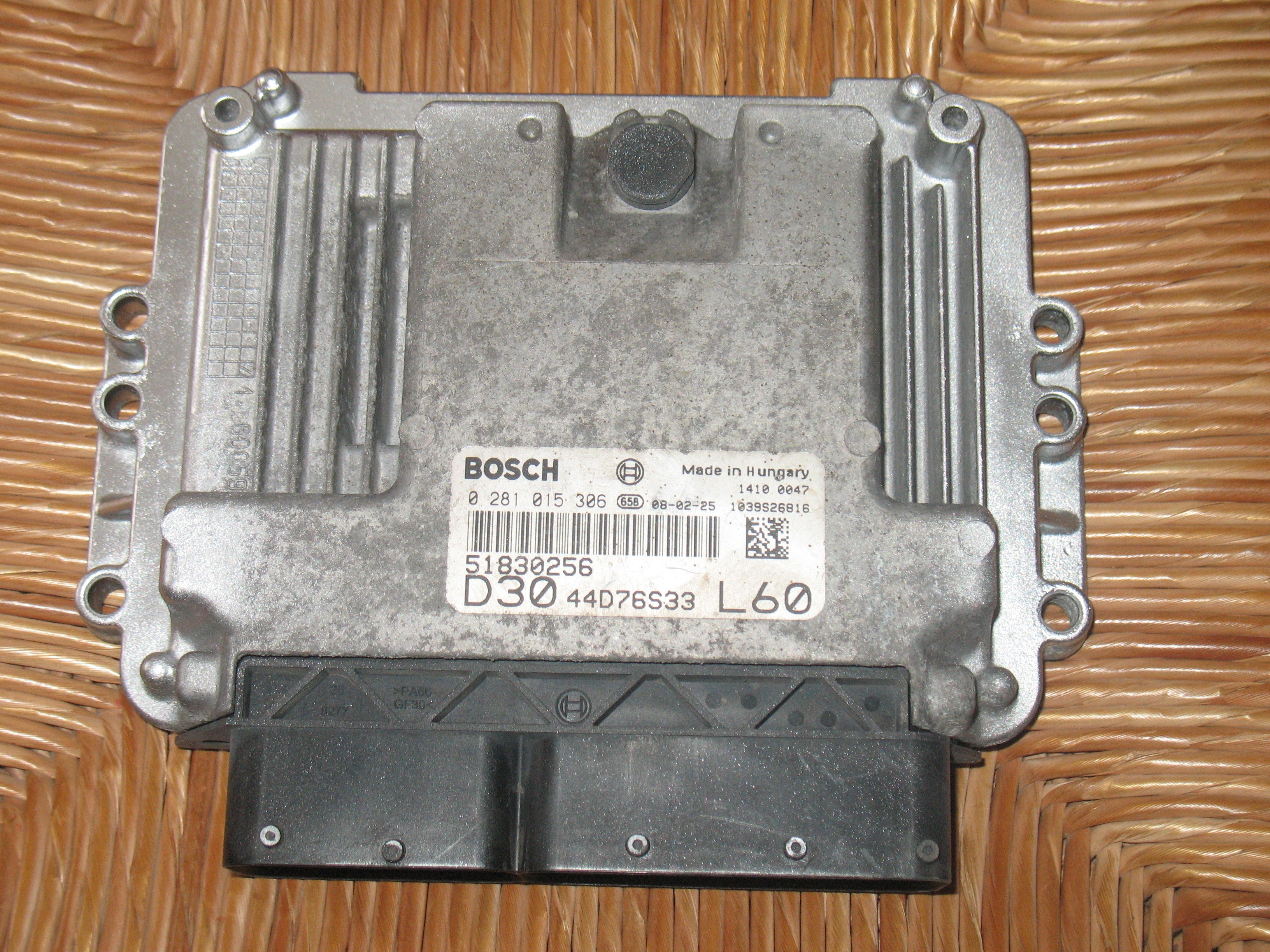 ecu centralina BOSCH EDC16C39-5.A9 0281015306 FIAT DUCATO CITROEN JUMPER PEUGEOT BOXER 3.0 JTD HDI 160HP 51830256