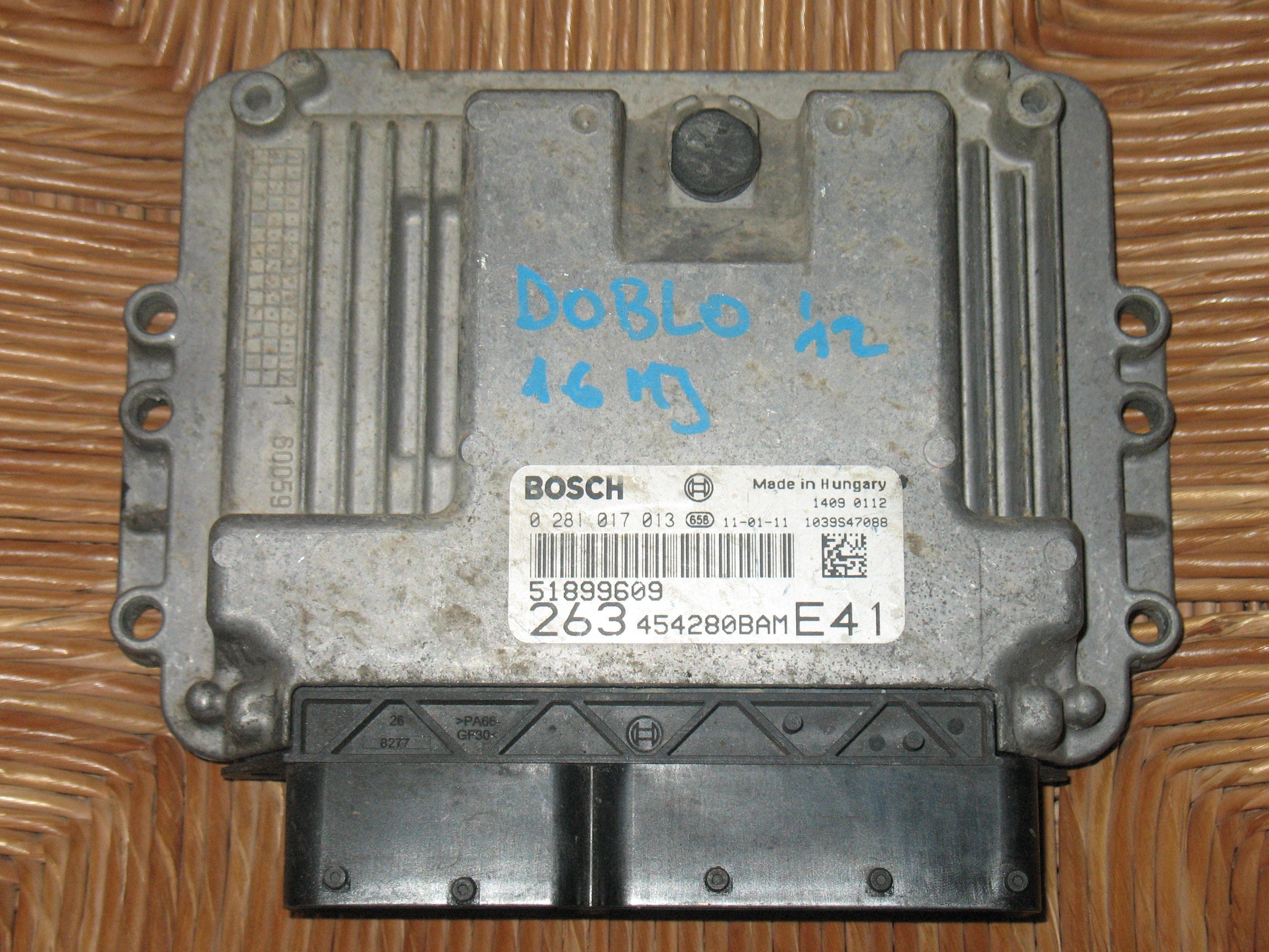 Centralina motore Bosch 0281017013 EDC16C39-6.C0 FIAT Doblò 1.6 Multijet