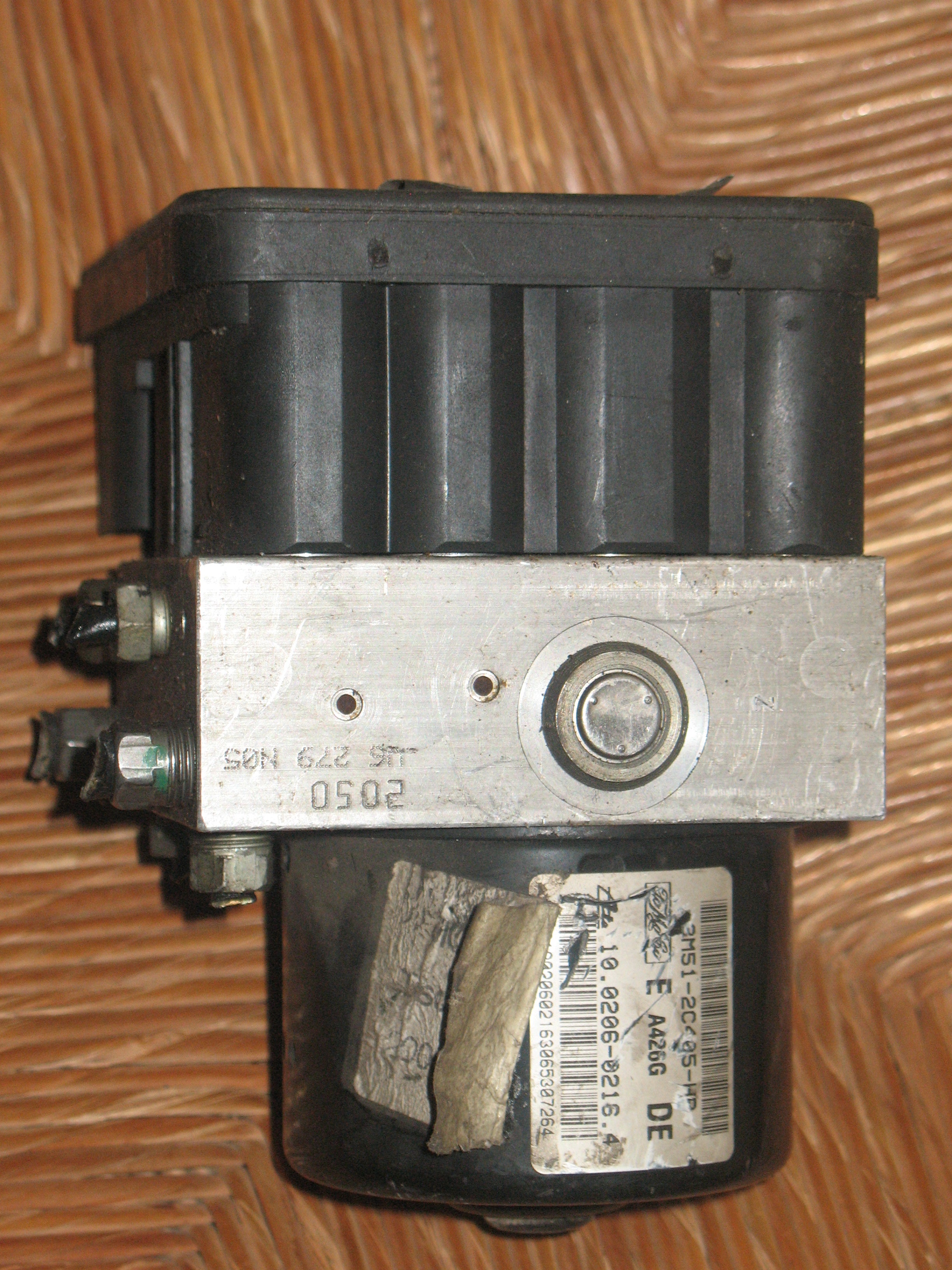 Centralina ABS 3M51-2C405-HB 100206-02164 100960-01193 Mazda 3 Ford Focus C-Max