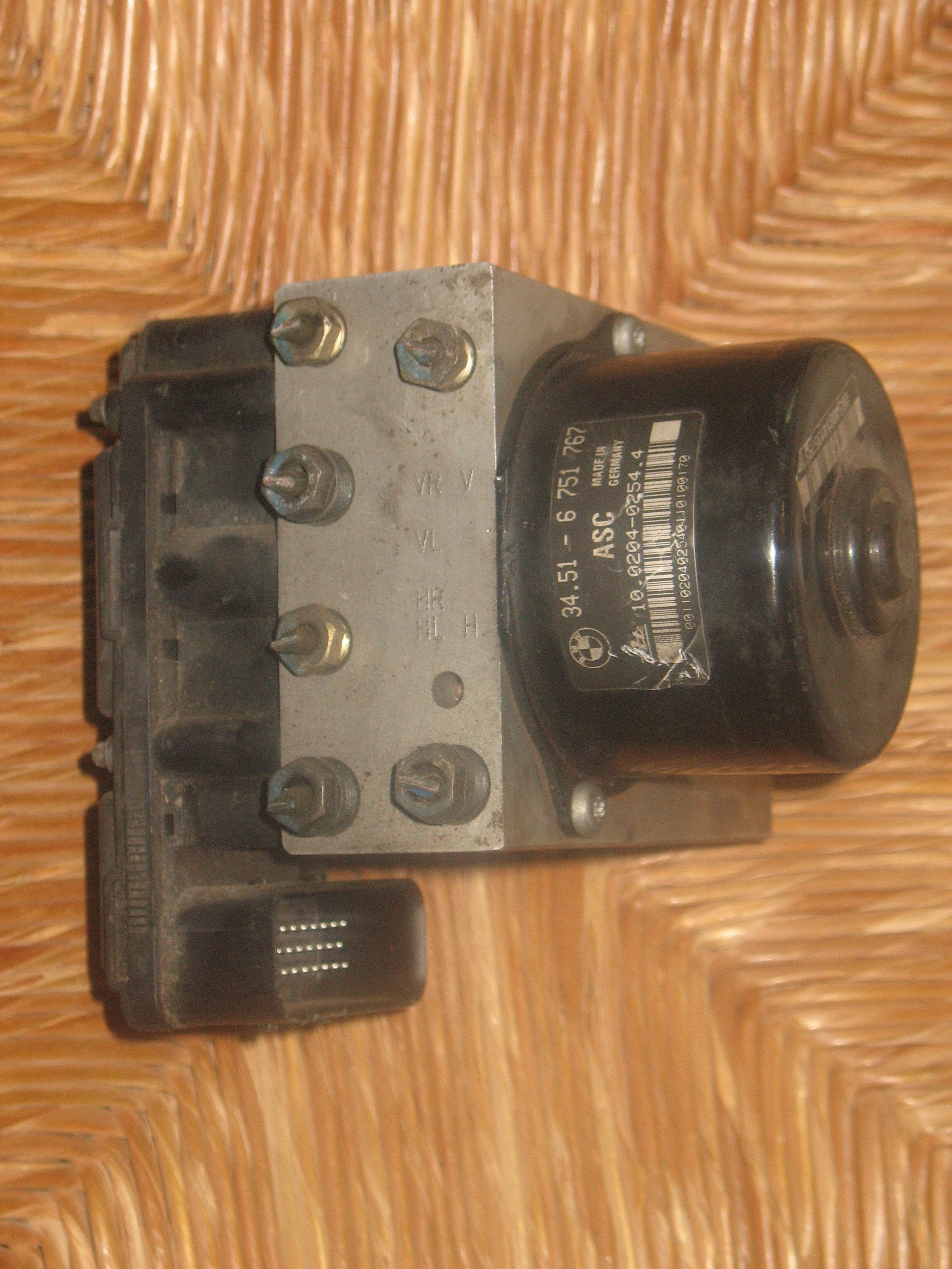 ABS POMPA BMW 34.51-6 751 767 ATE 10.0204-0254.4  6751768