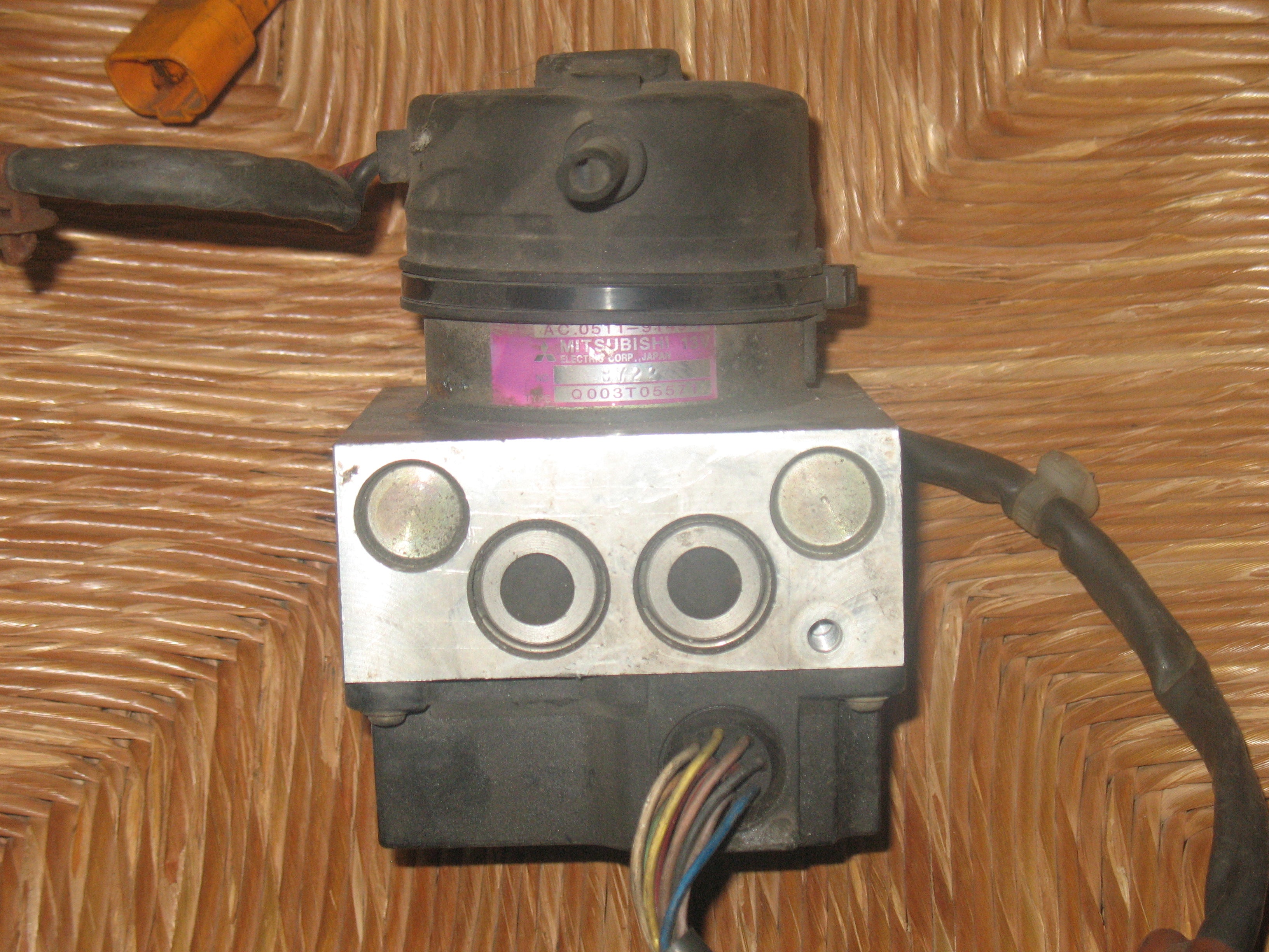 Abs Pump Honda AC.0511-9149.1 Q003T05571 AC.0440-0147.6 64348 Q003T05571