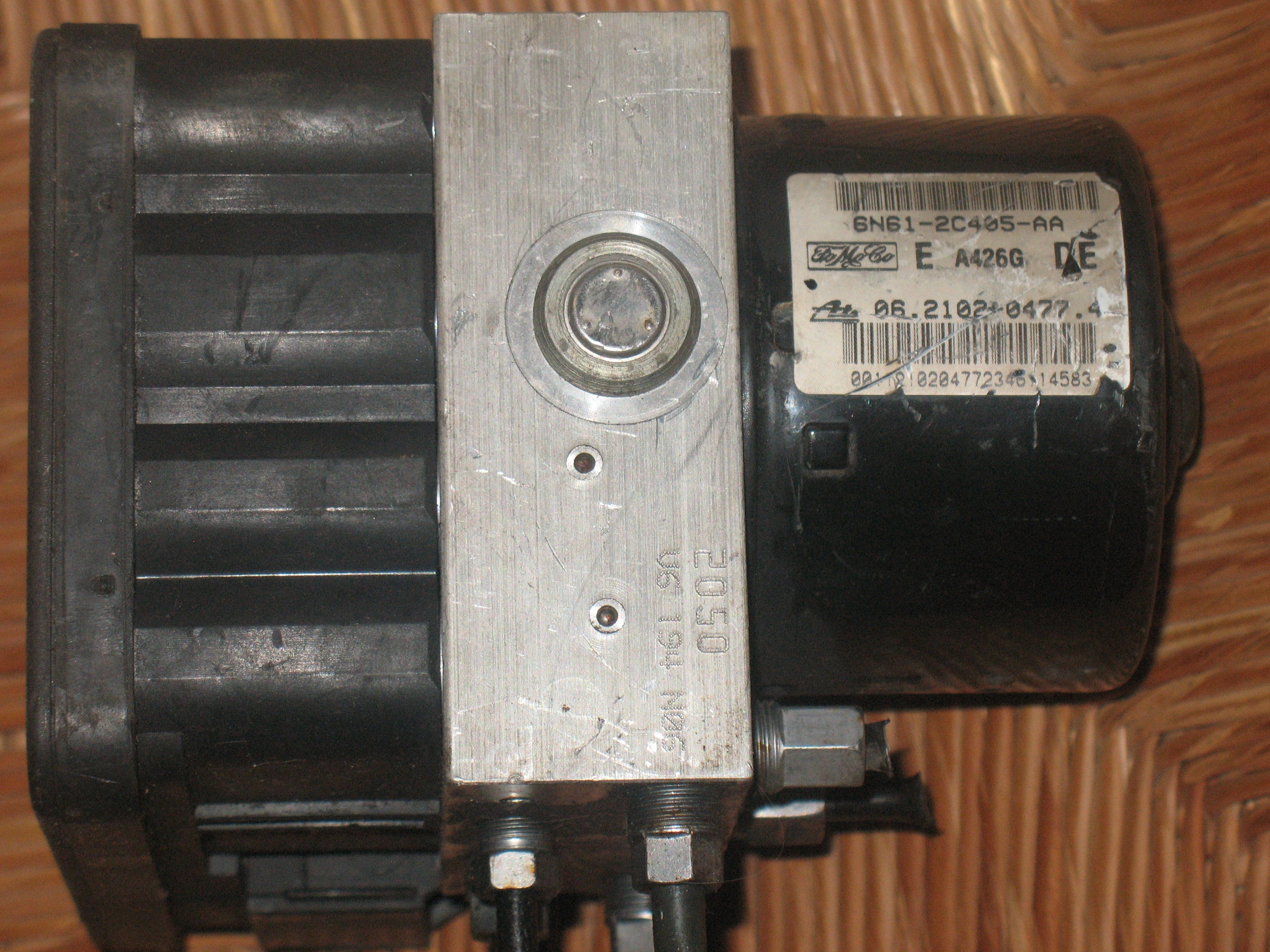 6N612C405AA 6N61-2C405-AA CENTRALINA ABS MAZDA 3 1.6  03.2102-0477.4 06.2109-0698.3