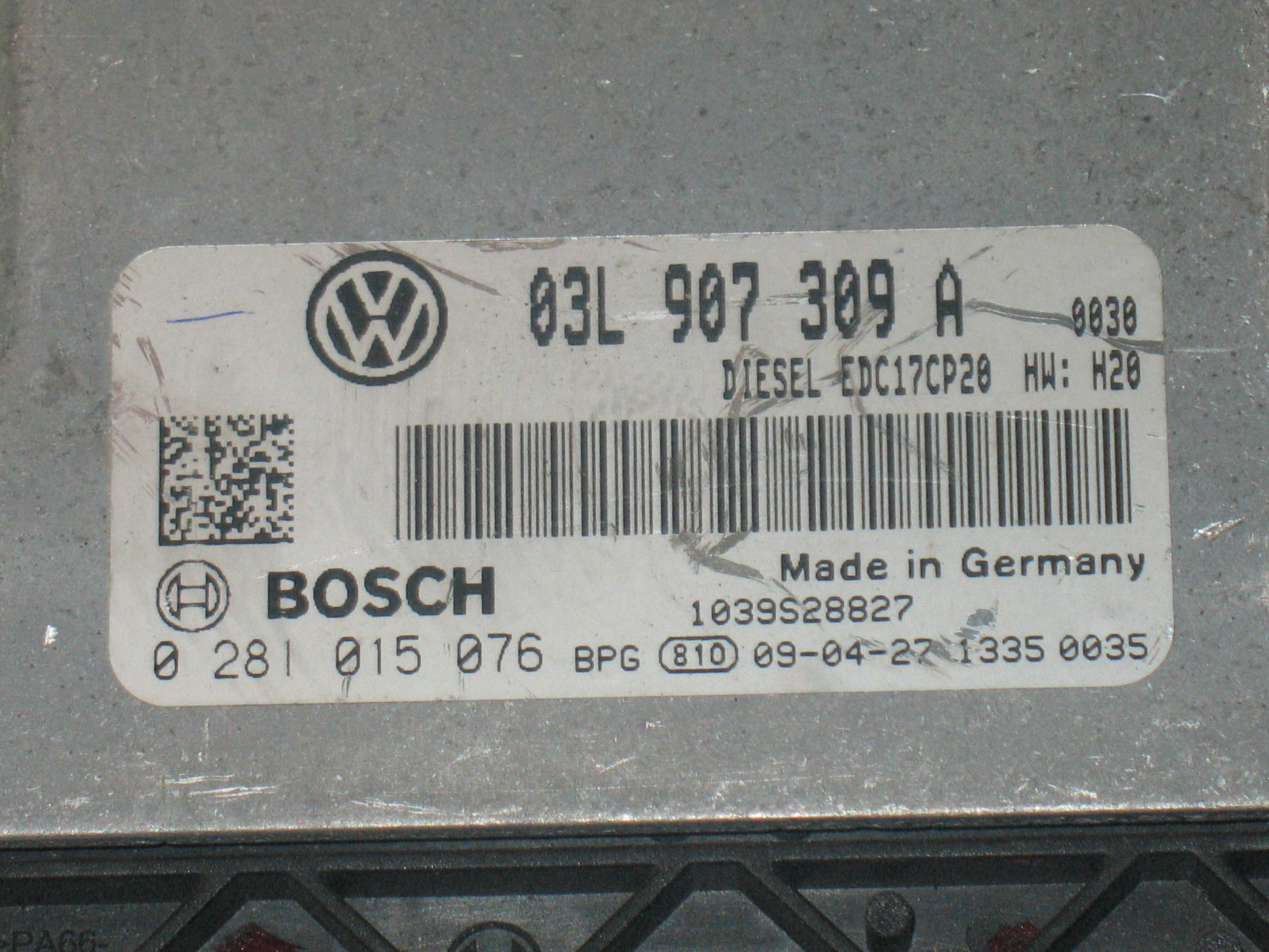 CENTRALINA MOTORE AUDI VW VOLKSWAGEN BOSCH 0281015076 03L907309A EDC17CP20