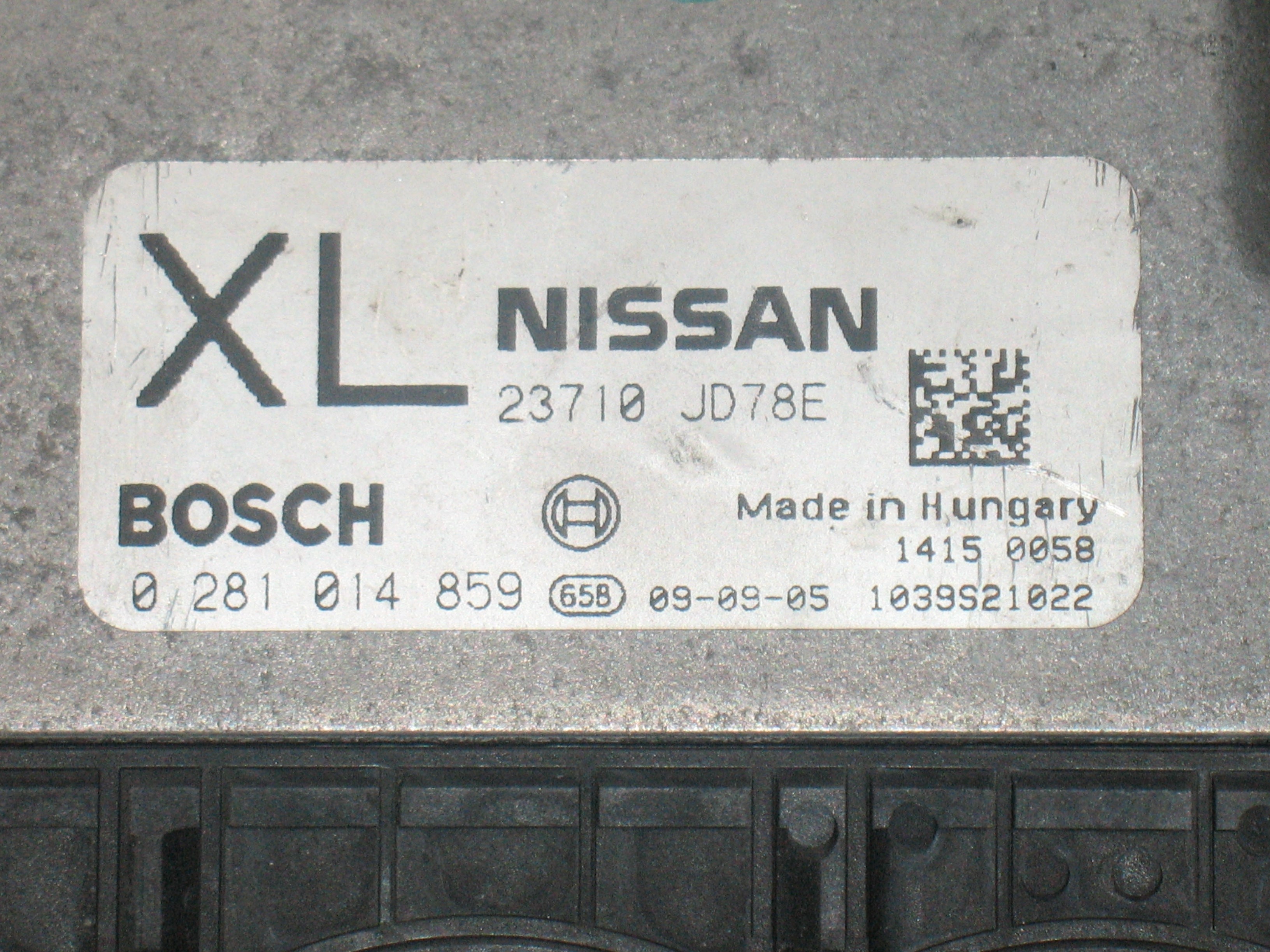 ECU CENTRALINA MOTORE NISSAN QASHQAI 2.0 DCI BOSCH 0281014859 23710 JD78E 23710JD78E NUMERO EDC 16CP33-6.7 EDC16CP33