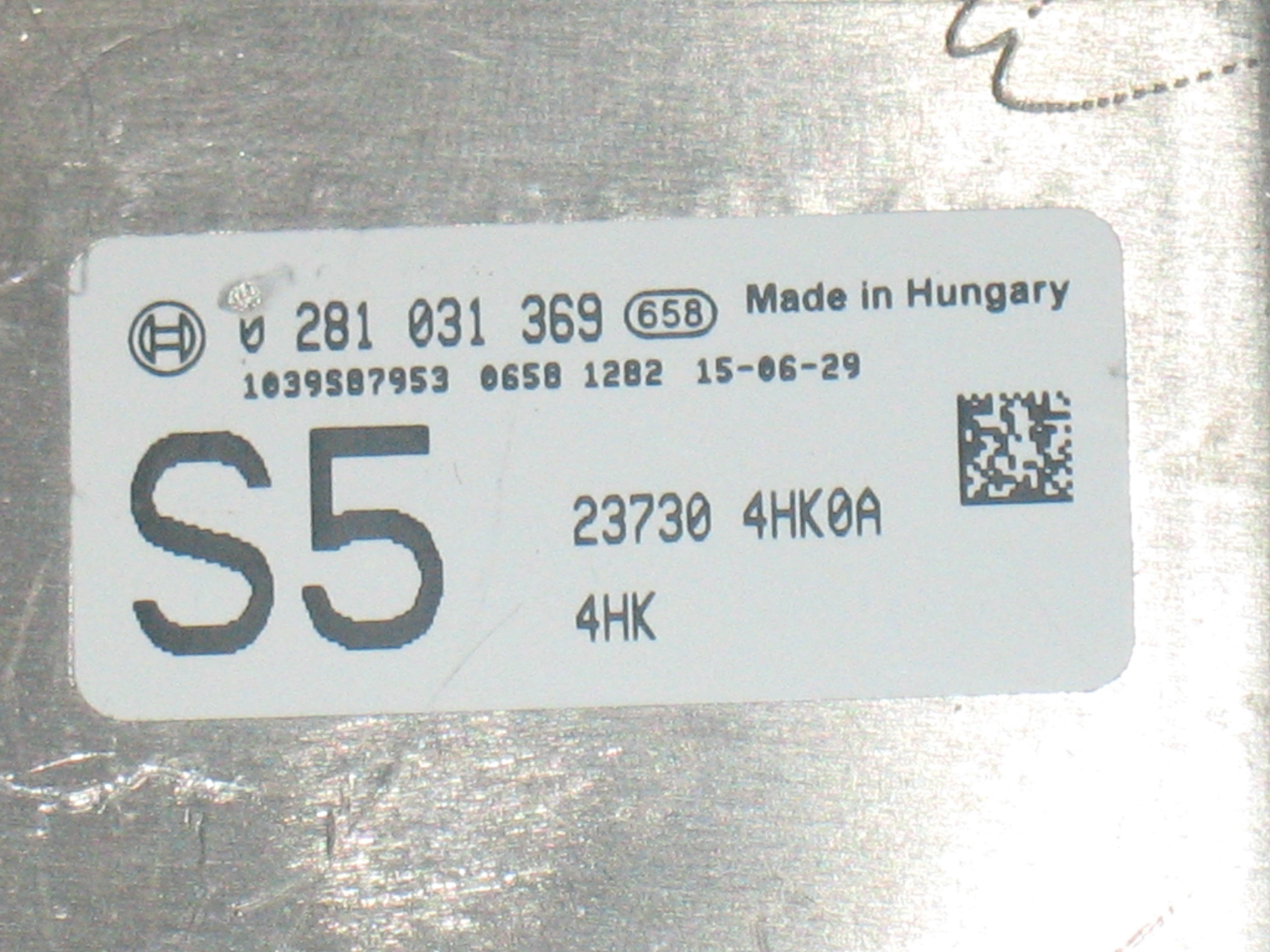 Ecu centralina motore OEM 0281031369 Infiniti Q50 (V37) Berlina 2.2 D (OM651.930) 237304HK0A