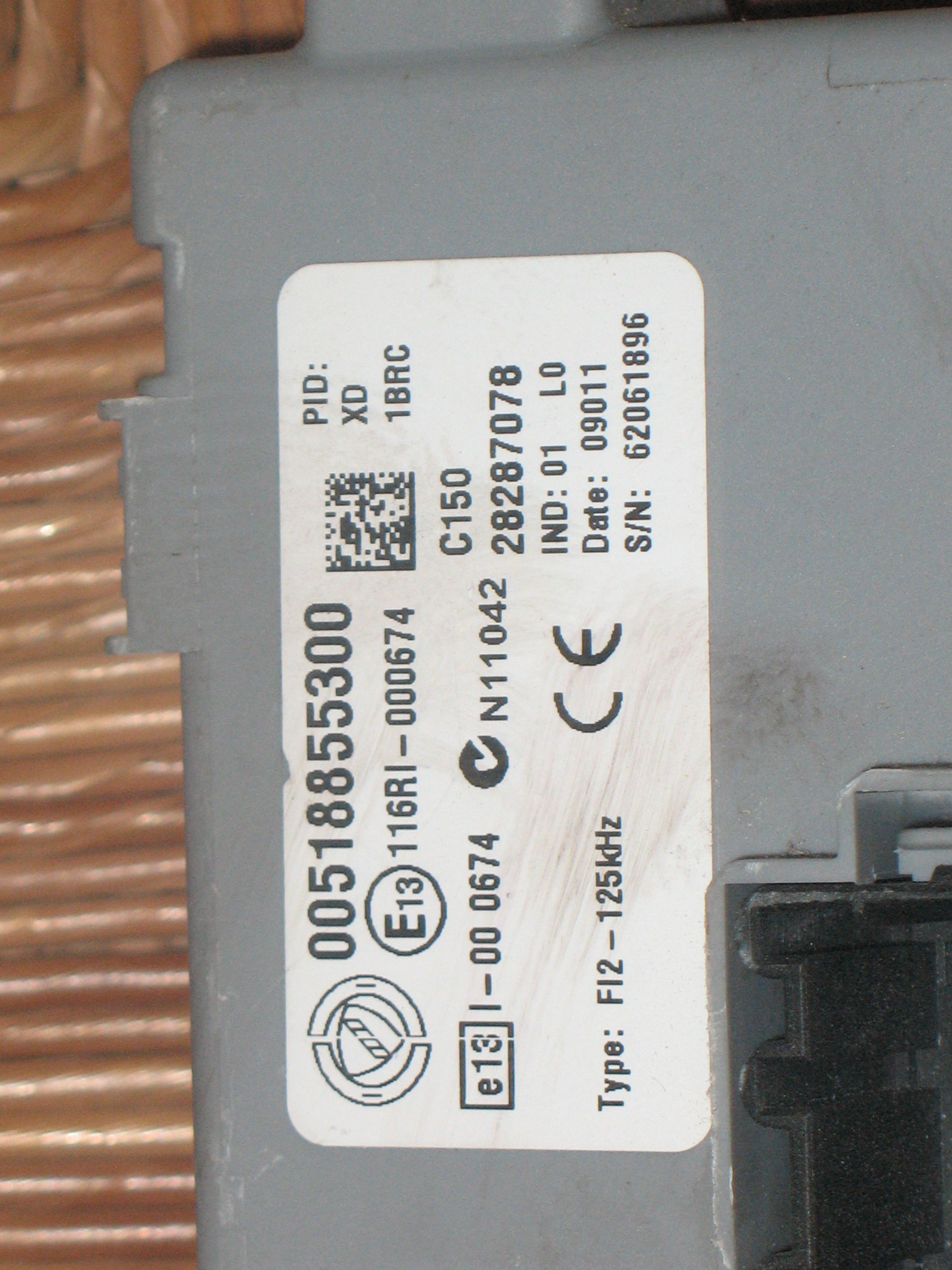 00518855300 SCATOLA RELÈ FUSIBILI PER FIAT DOBLO CARGO 28263378 518855300