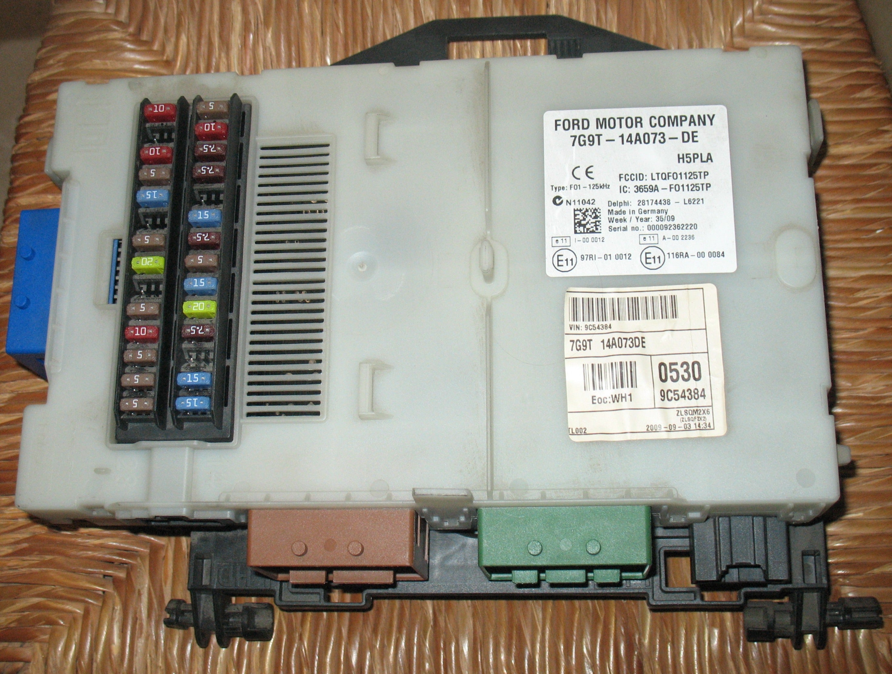 7G9T-14A073-DC CENTRALINA PORTA FUSIBILI FORD Mondeo Berlina 6° Serie 1800 Diesel