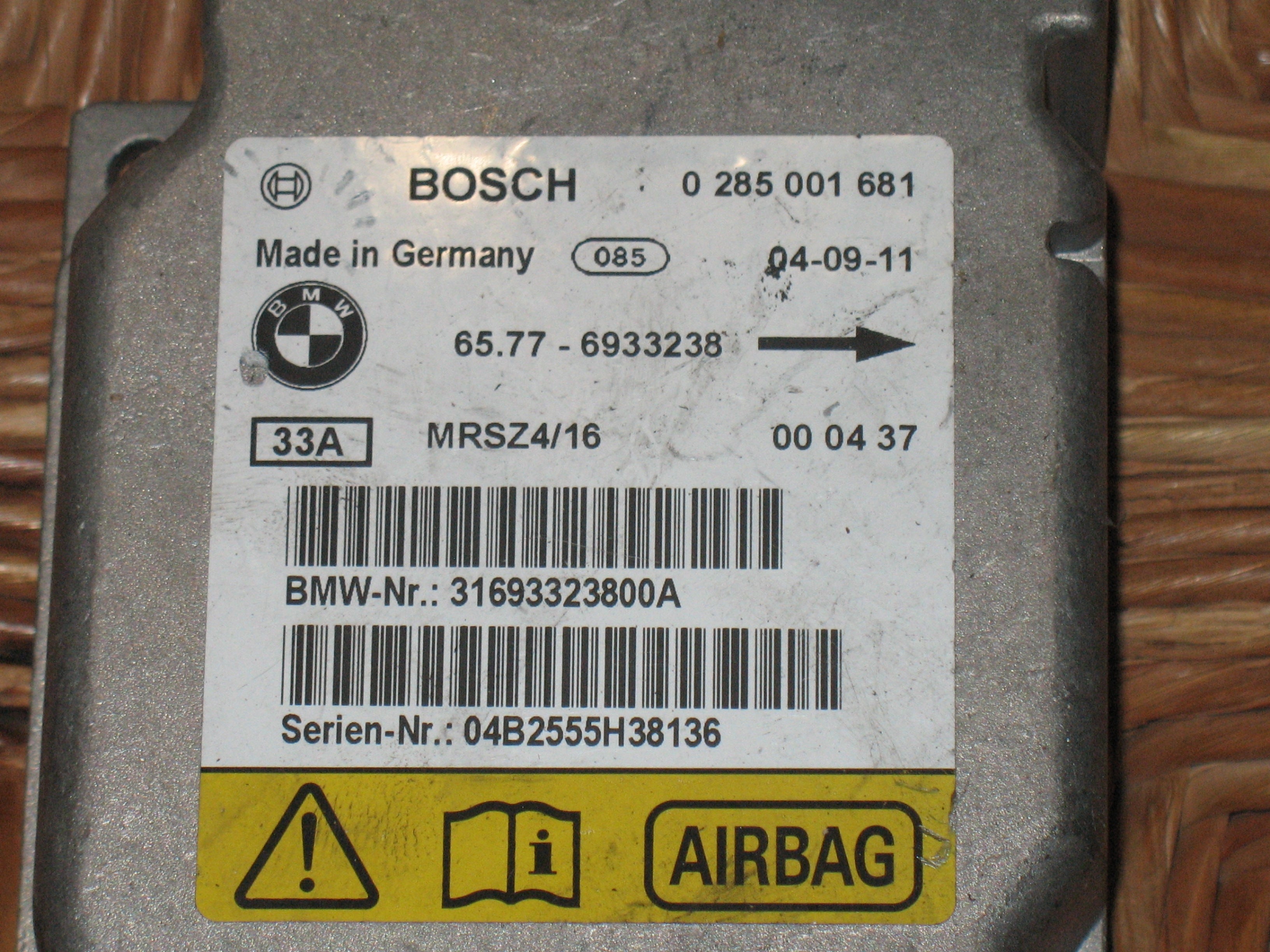 CENTRALINA AIRBAG BOSCH 0285001681 PER BMW M3 CABRIOLET BENZINA 318 ANNO 2003 254677813704 BMW 4.9.