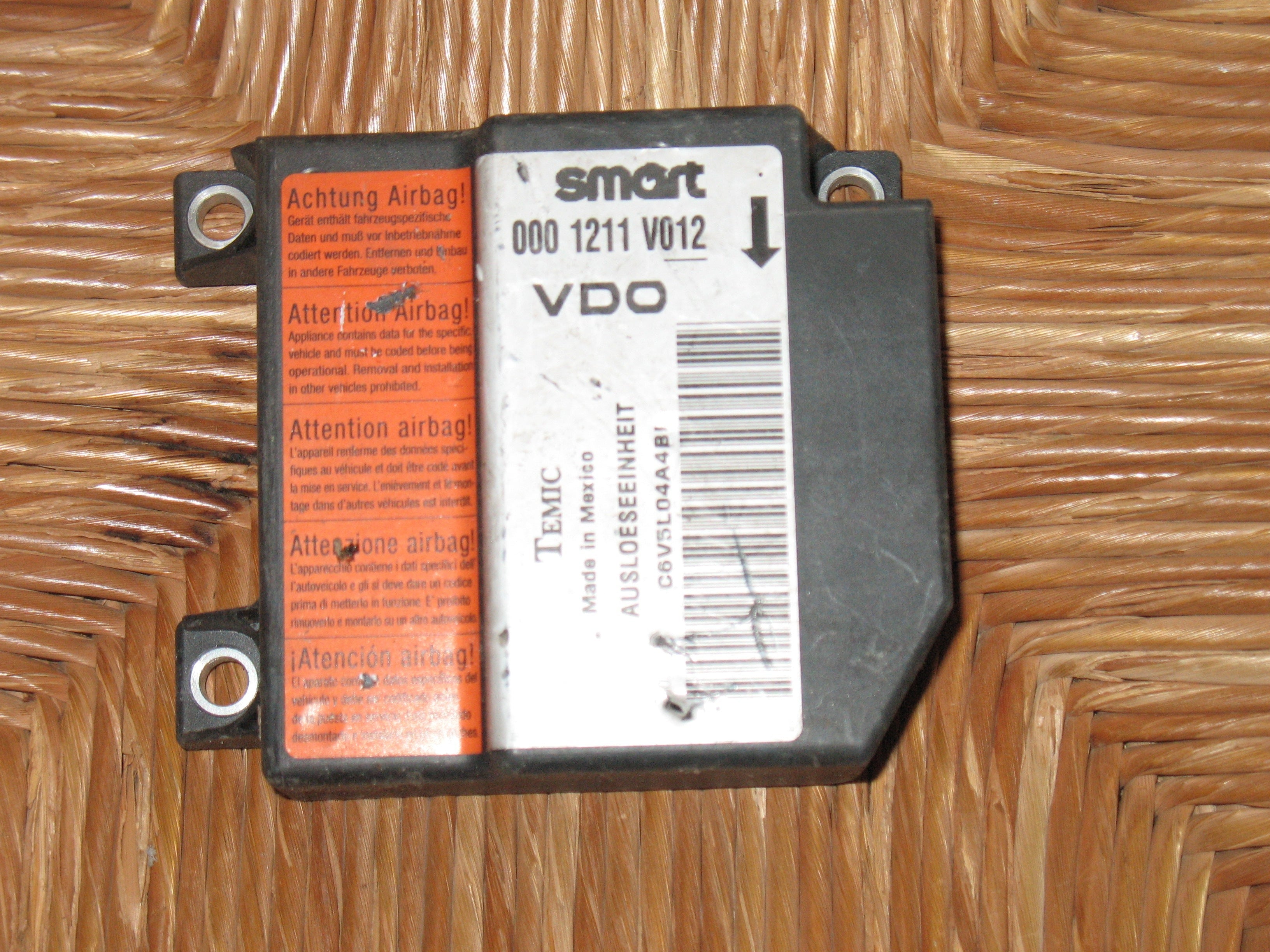 0001211V012 CENTRALINA AIRBAG SMART FORTWO COUPé 2° SERIE 800 DIESEL (2007)