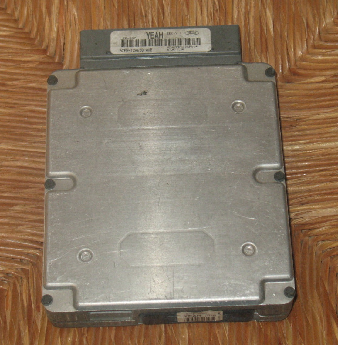 ECU CENTRALINA MOTORE 97FB-12A650-AWB YEAH Ford LEE-107