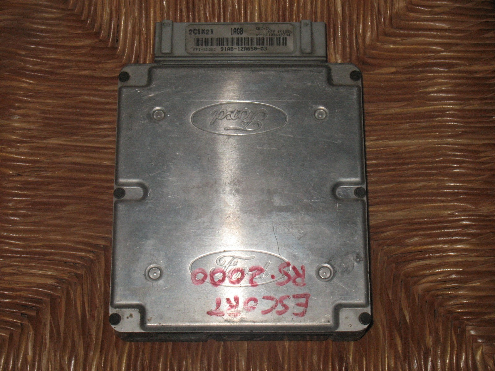 ECU ENGINE CONTROLLER FORD ESCORT 91AB-12A650-GB 91AB12A650GB 1AGB EFI-SD202