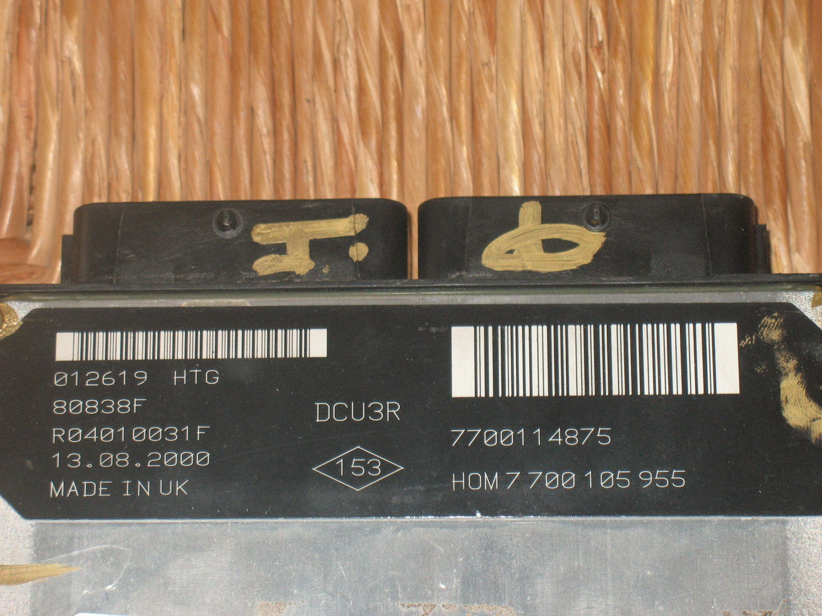 CENTRALINA MOTORE RENAULT CLIO 1.9 D LUCAS R04010031F HOM 7700105955 7700114875