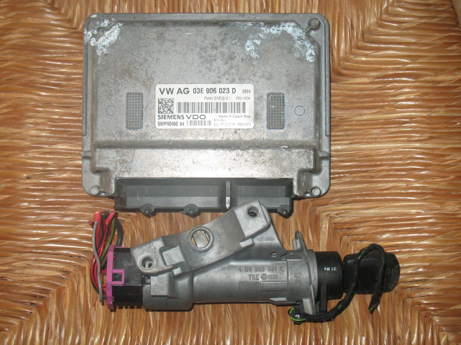 03E906023D KIT ACCENSIONE AVVIAMENTO SEAT IBIZA 1.2 B 51KW 5M 5P (2008) CENTRALINA MOTORE 03e906023d siemens 5wp4050204 BODY COMPUTER 6Q1937049D