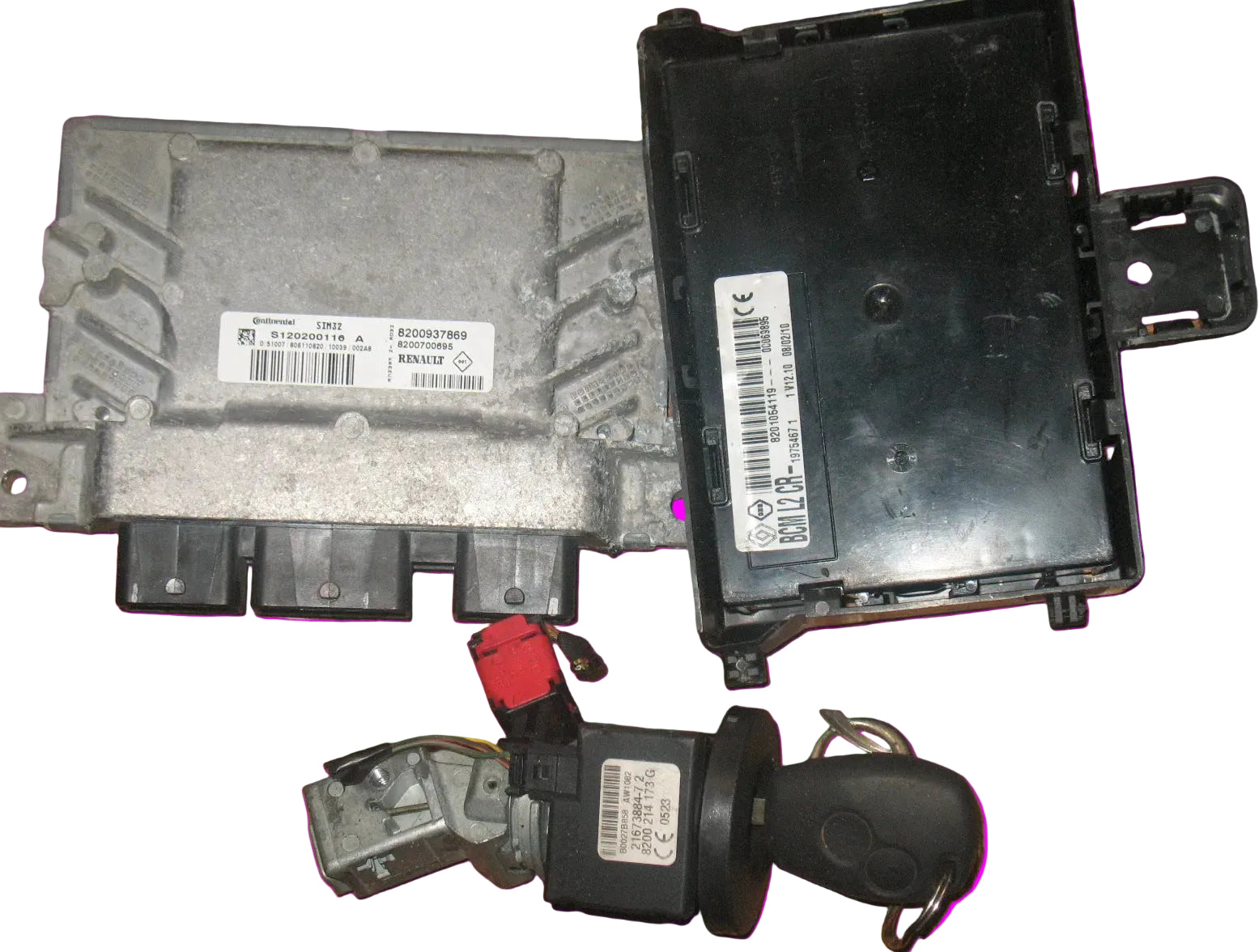 8200937869 KIT RENAULT CLIO 1.2 G 5M 5P 55KW (2010) 8200700695 s120200116a sim32 BCM L2 CR 8201054119