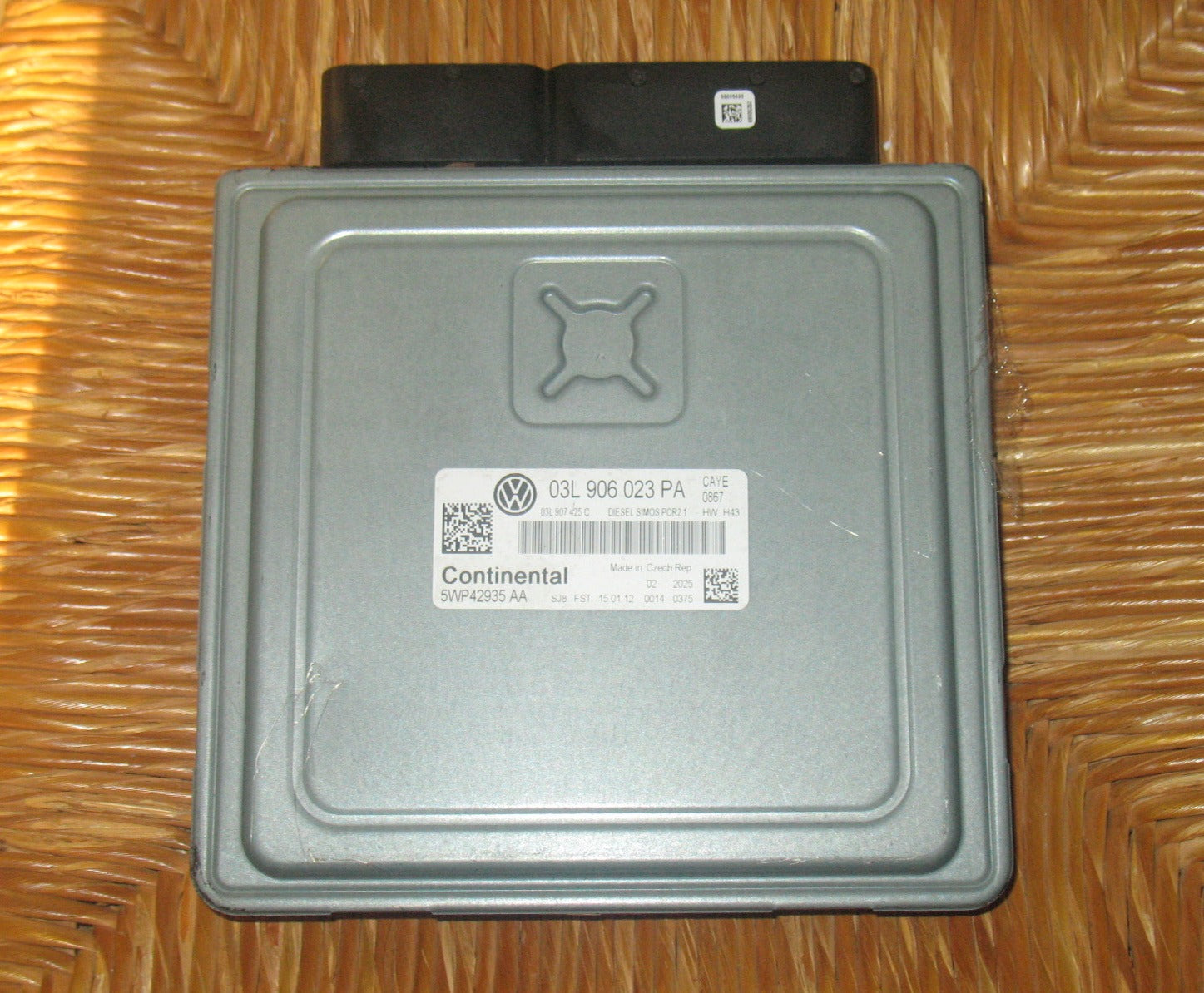 CENTRALINA MOTORE CONTINENTAL SIMOS PCR2.1 5WP42935AA VOLKSWAGEN CADDY III 1.6 TDI 75HP 03L907425C 03L906023PA