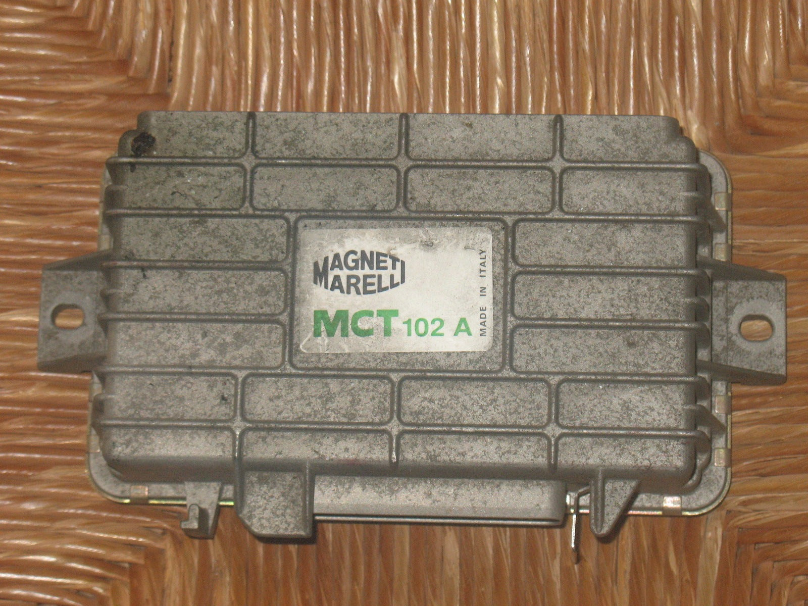 ECU CENTRALINA CONTROLLER ABS ALFA ROMEO 33 4X4 1.7 MCT 102 A MCT102A