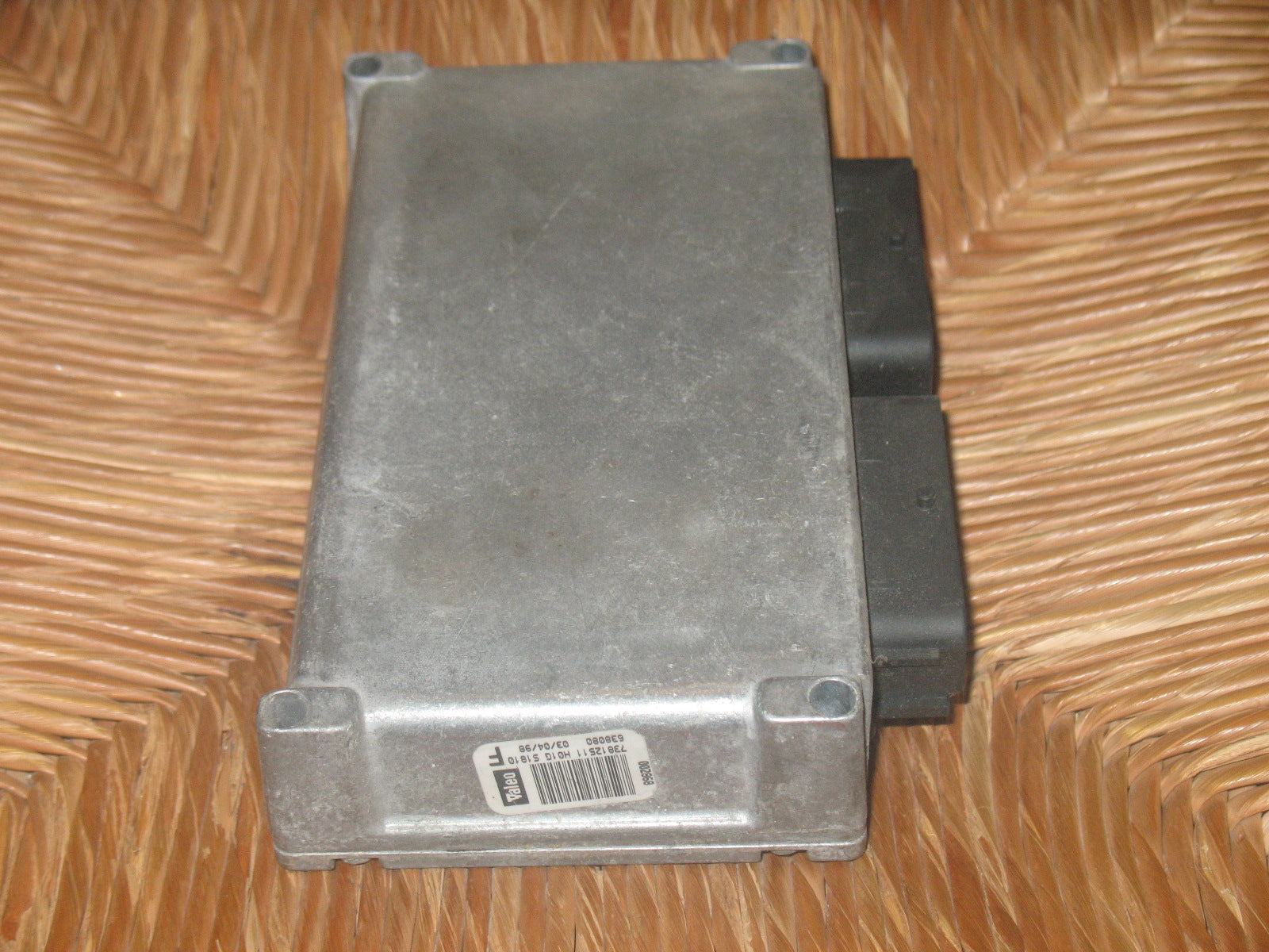 Centralina ECU VALEO H01G FIAT SEICENTO 1E 29kw 73812511 Benzina 1998 2005