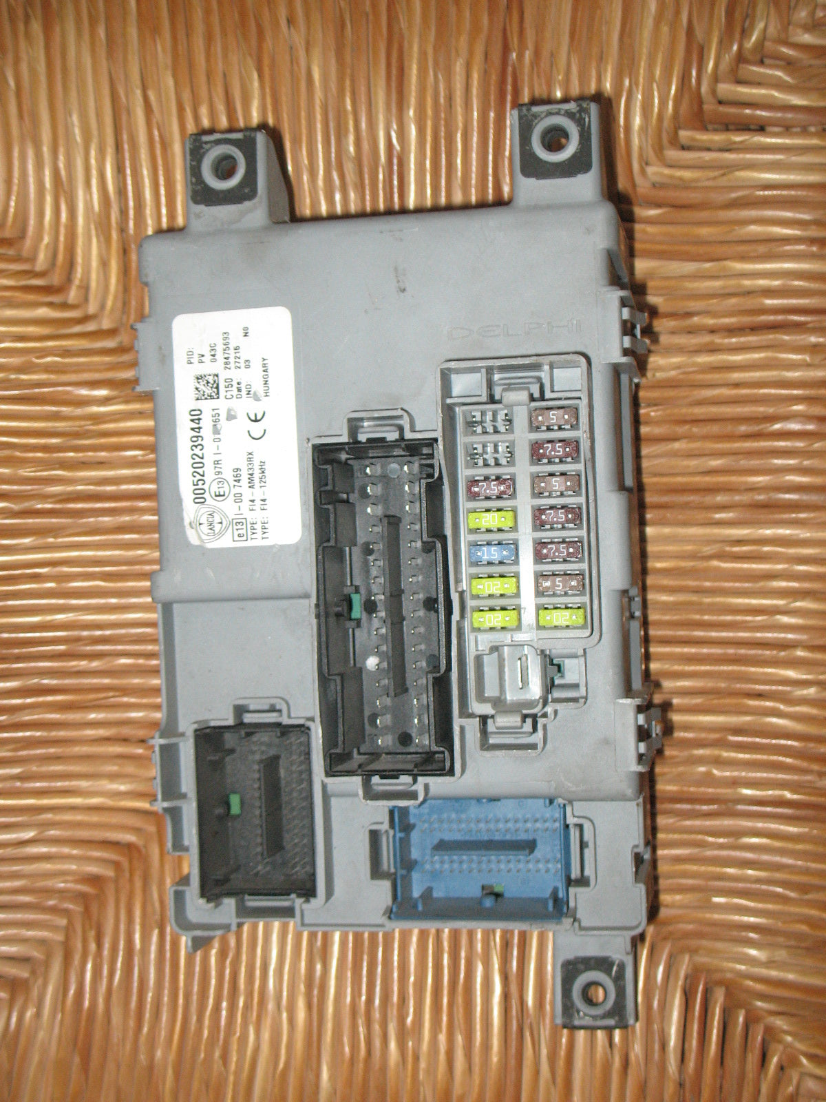 00520239440 BODY COMPUTER LANCIA Ypsilon 4° Serie 2012 120 303052