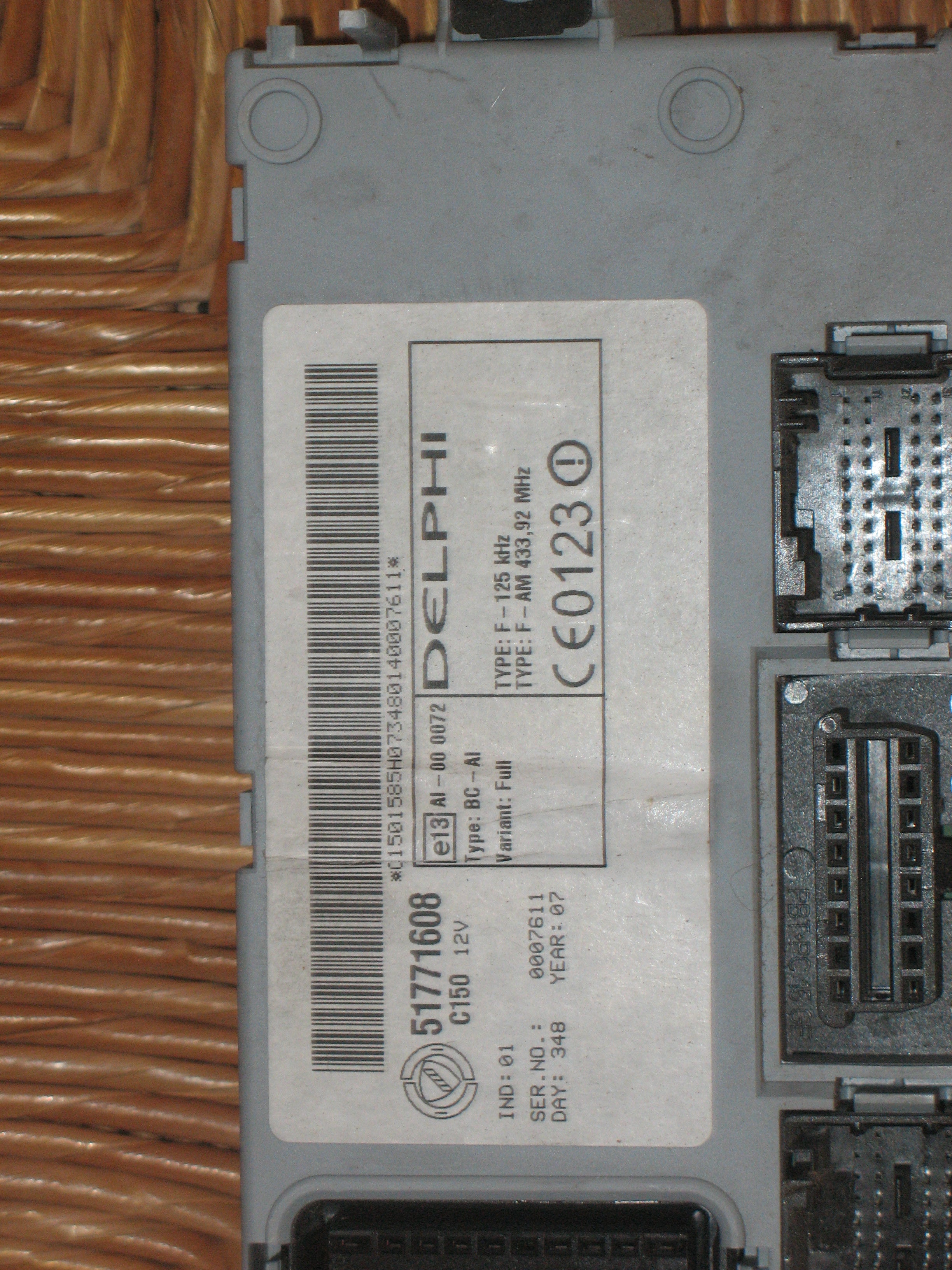CENTRALINA PORTA FUSIBILI FIAT Ducato 5° Serie 1360733080 Diesel (0614) 728420 325722824646