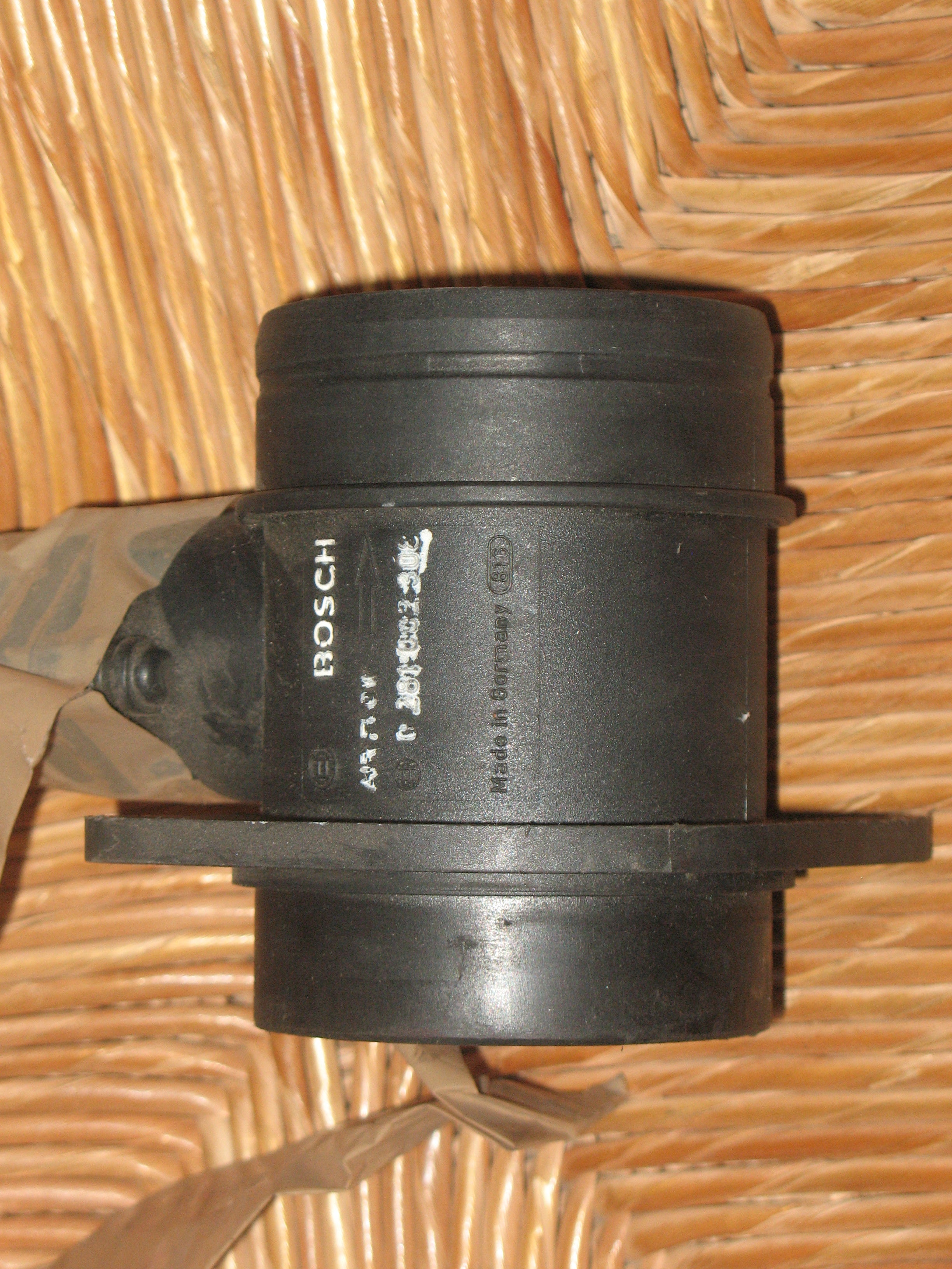 Debimetro Misuratore Massa Aria BOSCH FIAT MULTIPLA 1F dal 06/1998 al 05/2002 JTD 186A6000 Forma Alloggiamento Ovale Numero 5 0281002308 46533308