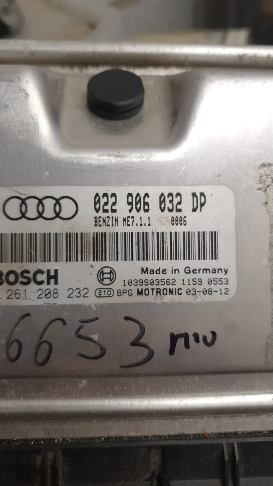 ECU AUDI TT 3200 250HP BOSCH ME7.1.1 0261208232 1037368662 022906032DP