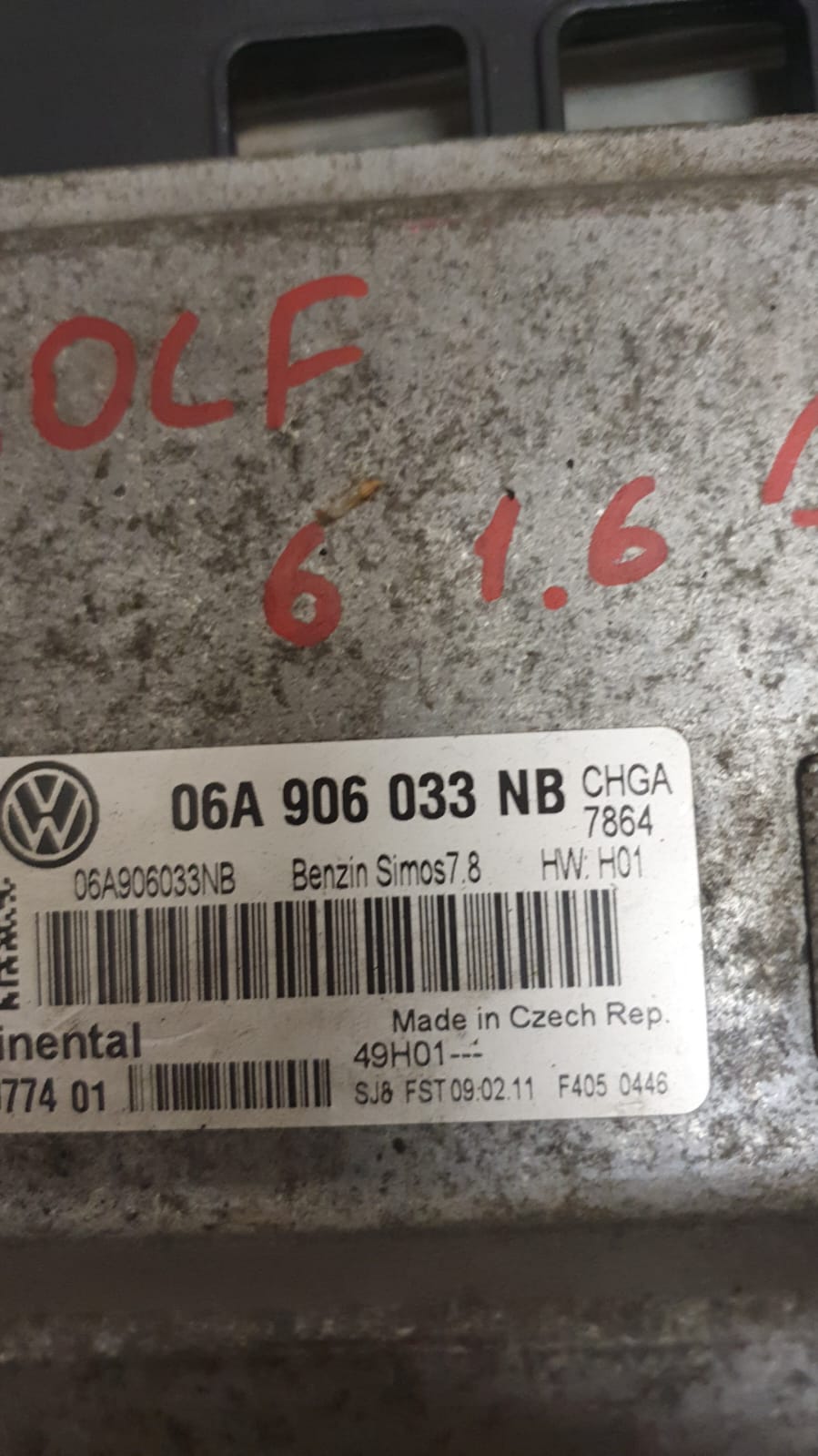 ecu VOLKSWAGEN GOLF 6 (A6) 1.6L 8V 75kW/101HP SIMOS7.8 06a906033nb continental