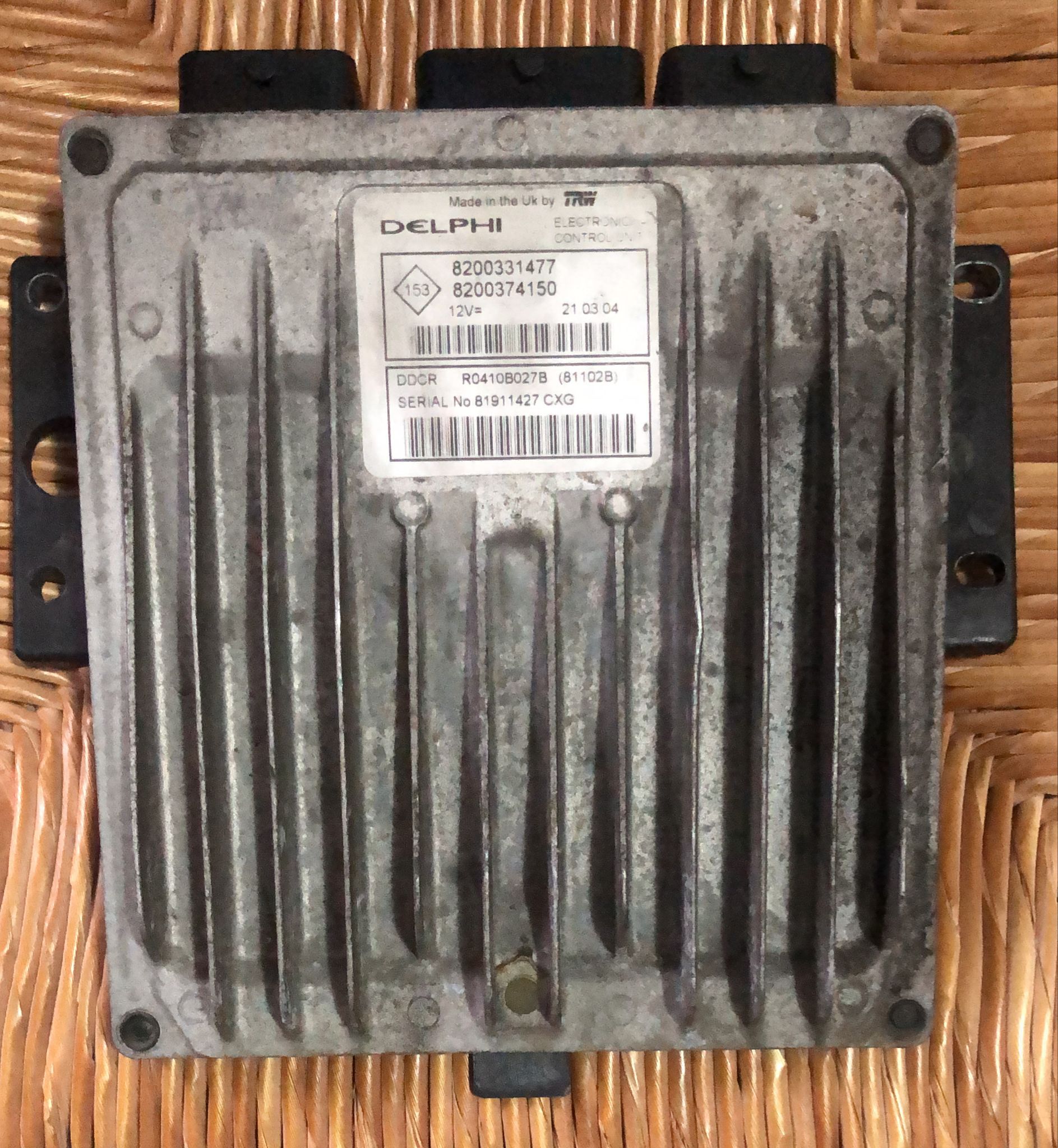 Renault Clio 1.5 DCi DDCR ECU 8200331477 8200374150 R040B027B
