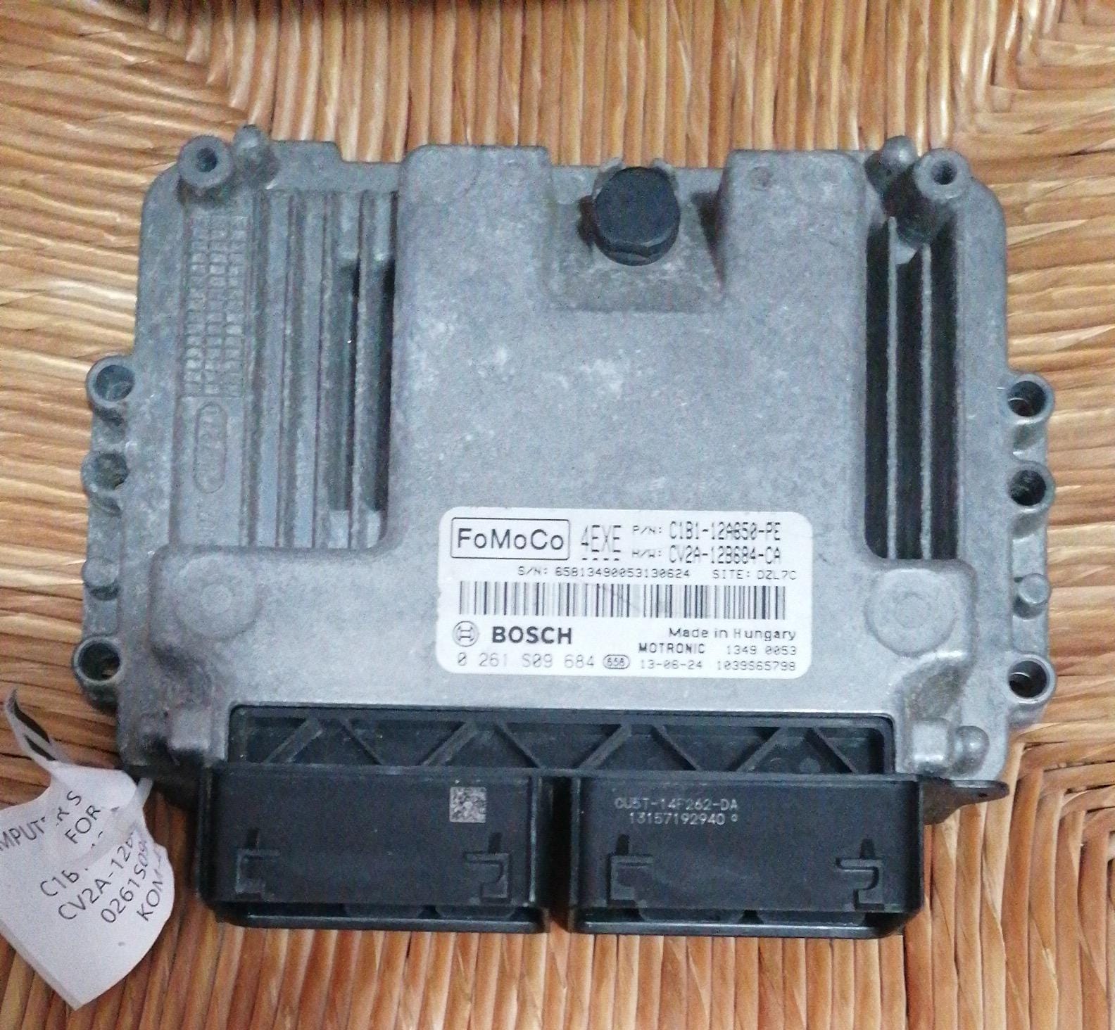 ECU FORD FOCUS FIESTA 0261S09322 C1B1-12A650-PC CV2A-12B684-CA MED 17.0.1
