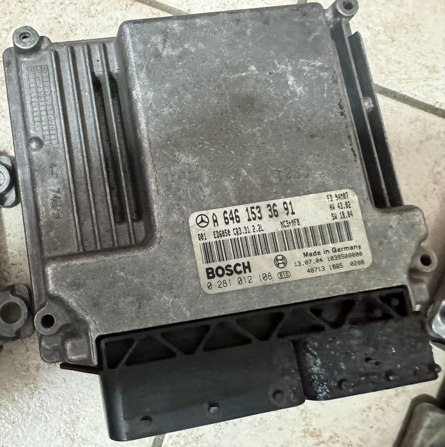 ECU centralina motore MERCEDES BENZ 0281012108 A6461533691 CR3.31. EDC 16C2-7.31