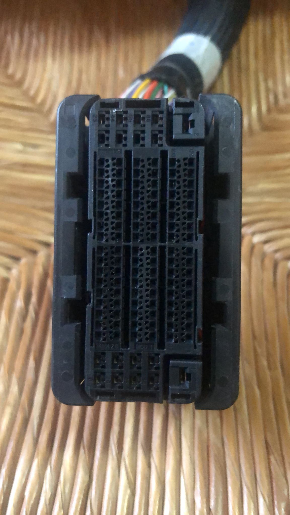 CONNETTORE SPINA CABLAGGIO ECU CONTROLLER MOTORE DCM7.1A 34854110101