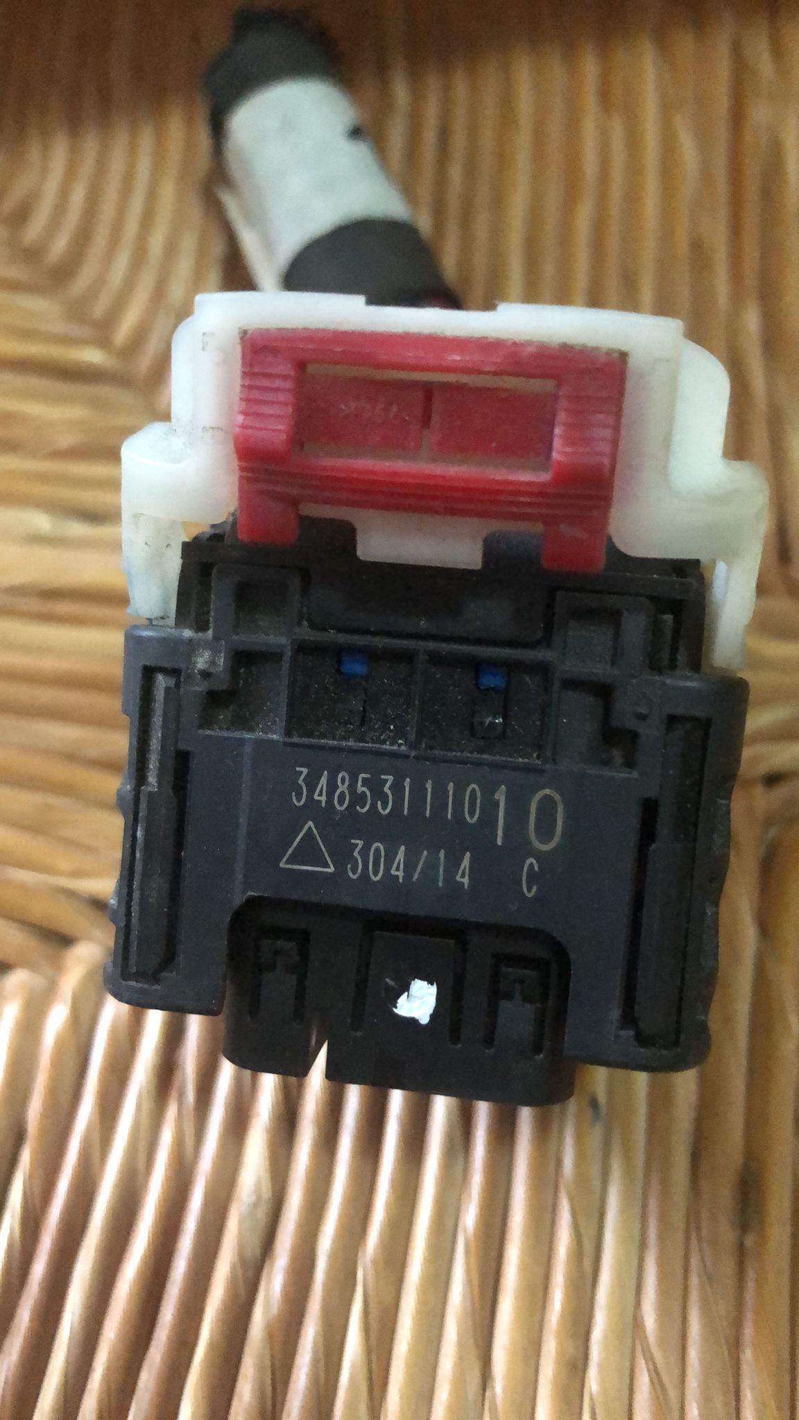 Connettori spinotti per ecu centralina motore 34853111010