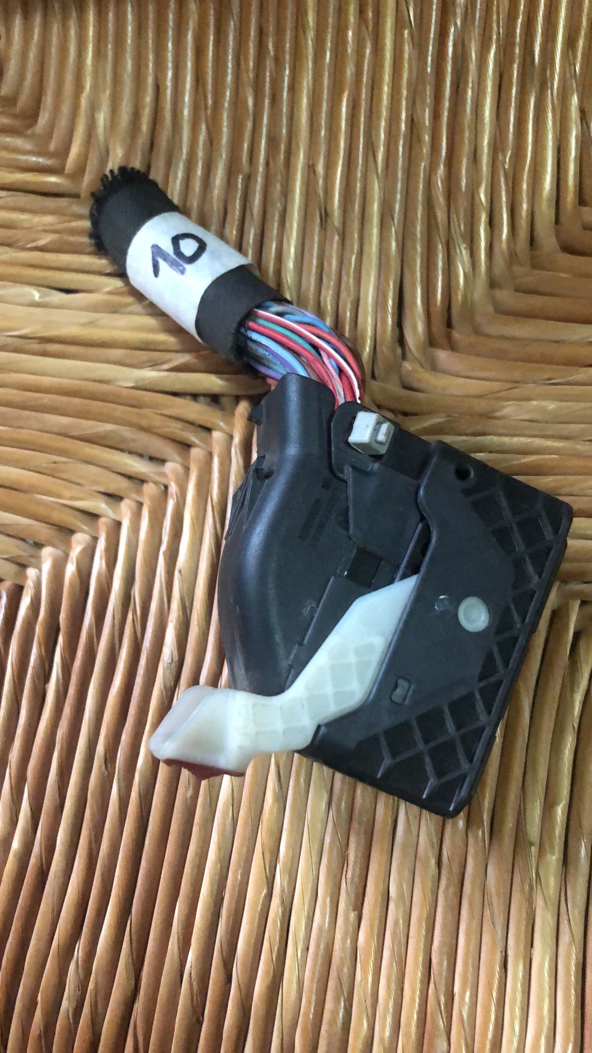 Connettori spinotti per ecu centralina motore 34853111010