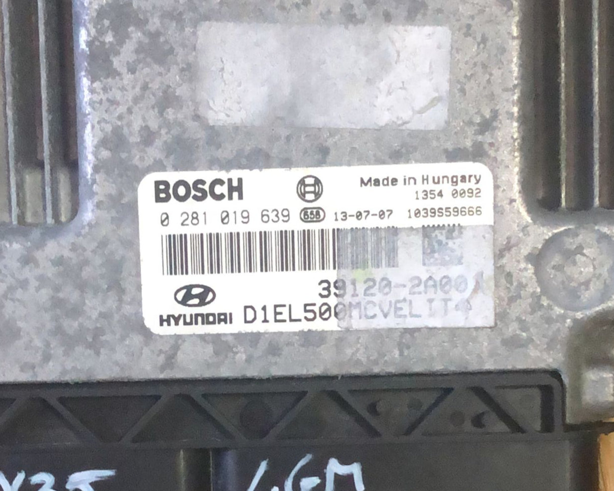 HYUNDAI IX35 Motore ECU 39120-2A001 Bosch 0281019639 EDC17C08-5.25