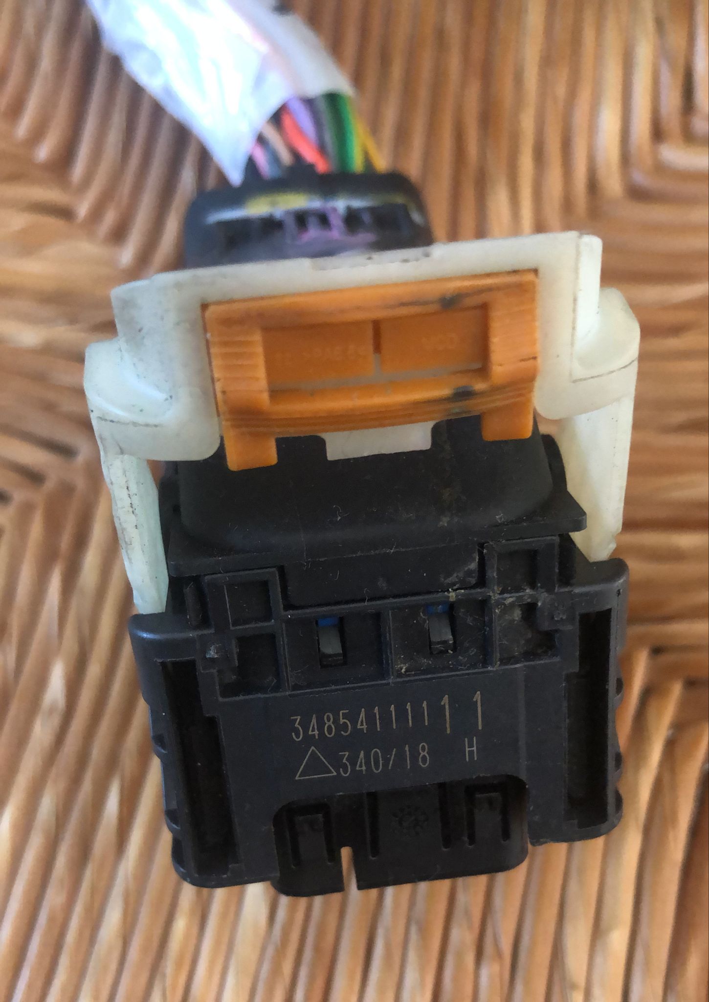 connettore CITROEN C3 III 20r 1.5 B-HDI INSTALACJA SILNIKA 34854111111