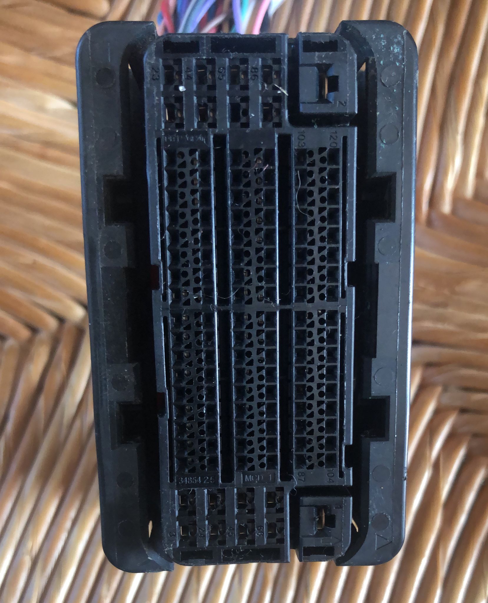 connettore CITROEN C3 III 20r 1.5 B-HDI INSTALACJA SILNIKA 34854111111