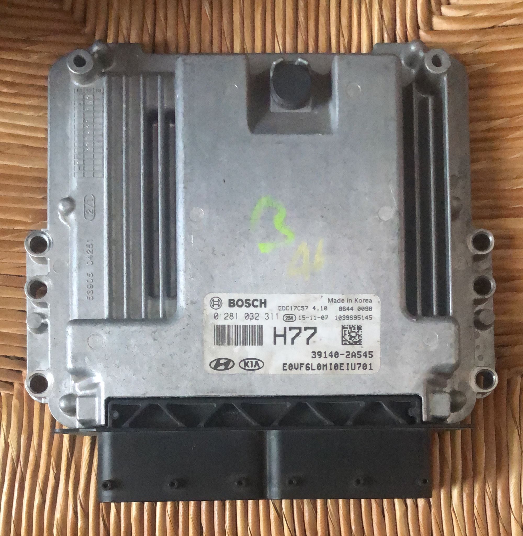 CENTRALINA MOTORE ECU HYUNDAI I40 2016 D4FD 1.7 39140-2A545 0281032311 BC3
