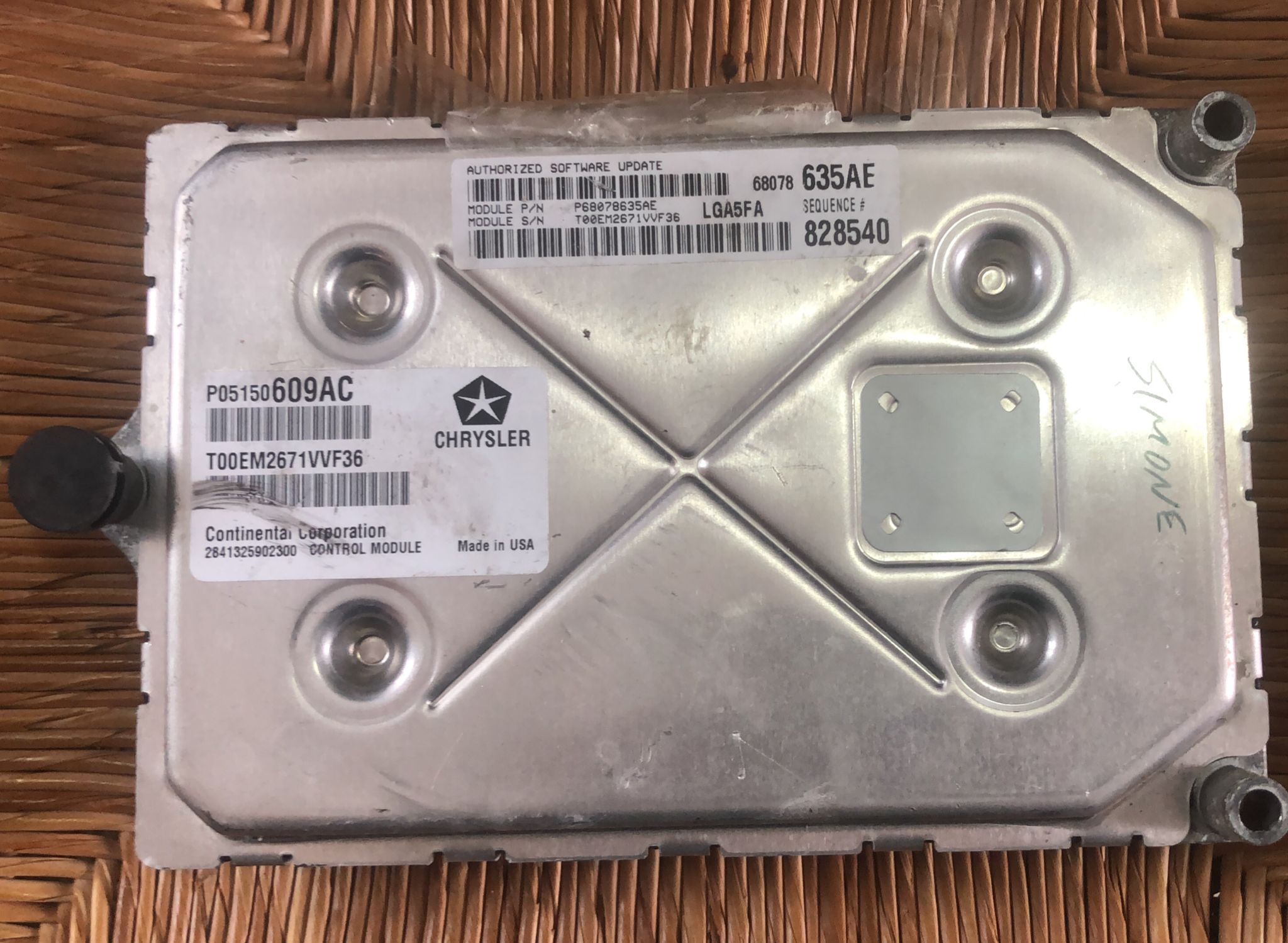 ECU CHRYSLER 2012 P05150609AC 68078635ae LGA5FA