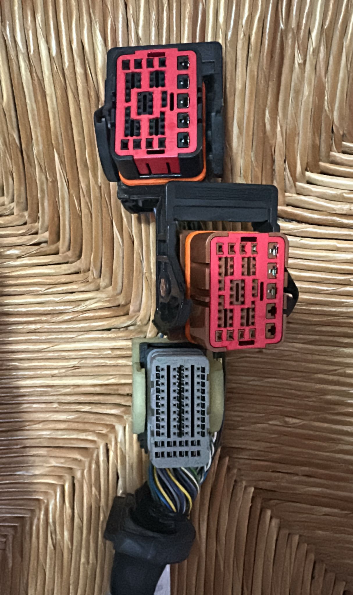 CONNETTORI PER COMPUTER CENTRALINA FORD MONDEO SID807 EVO