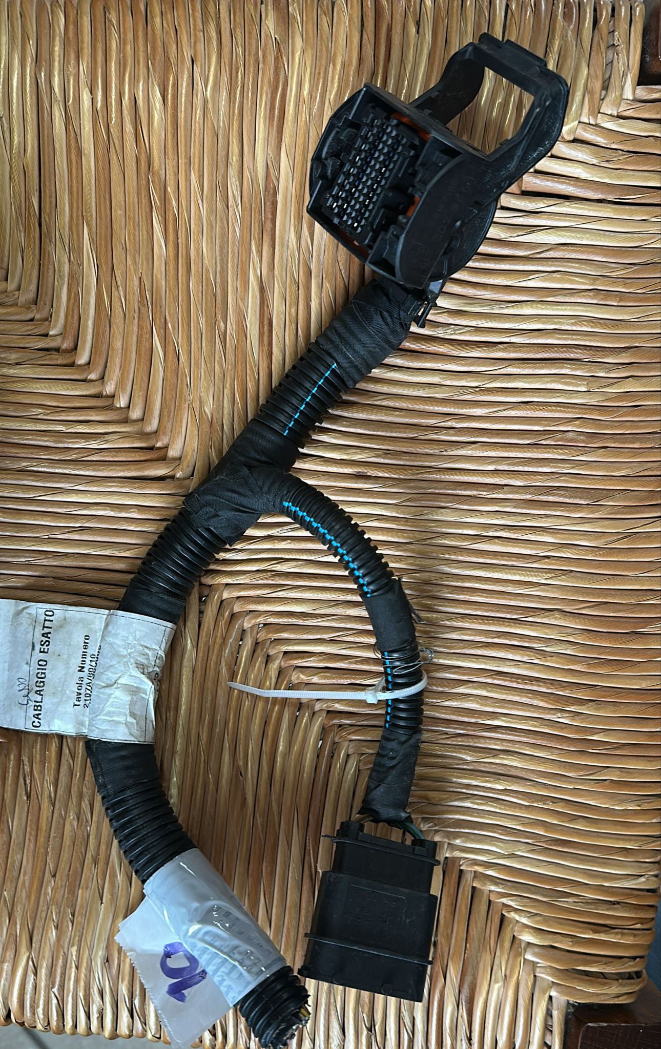 connettore fiat 500l 1,4 552492210 00552492210