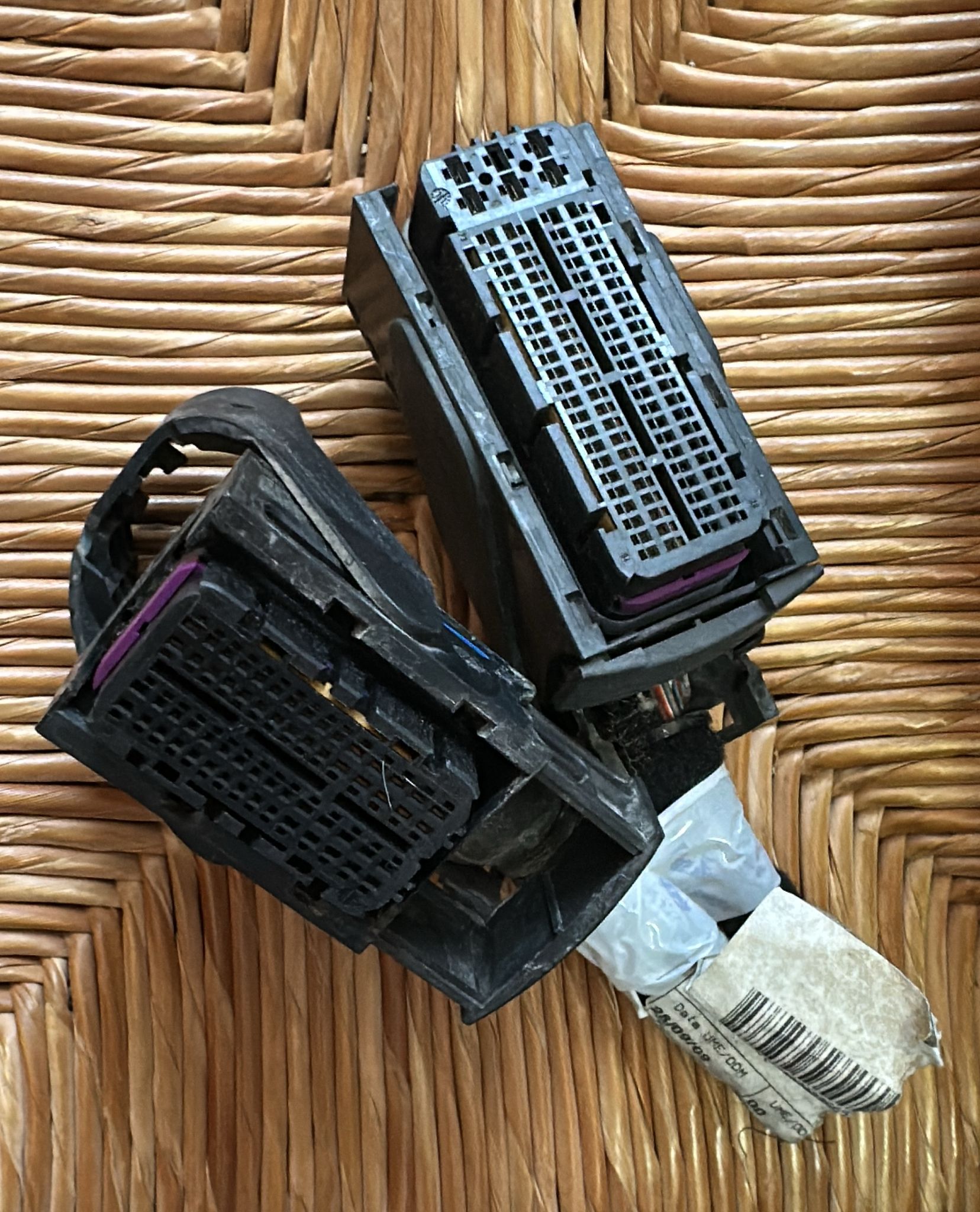 connettore / Spinotto FIAT DUCATO 2.3 EURO4 504383024