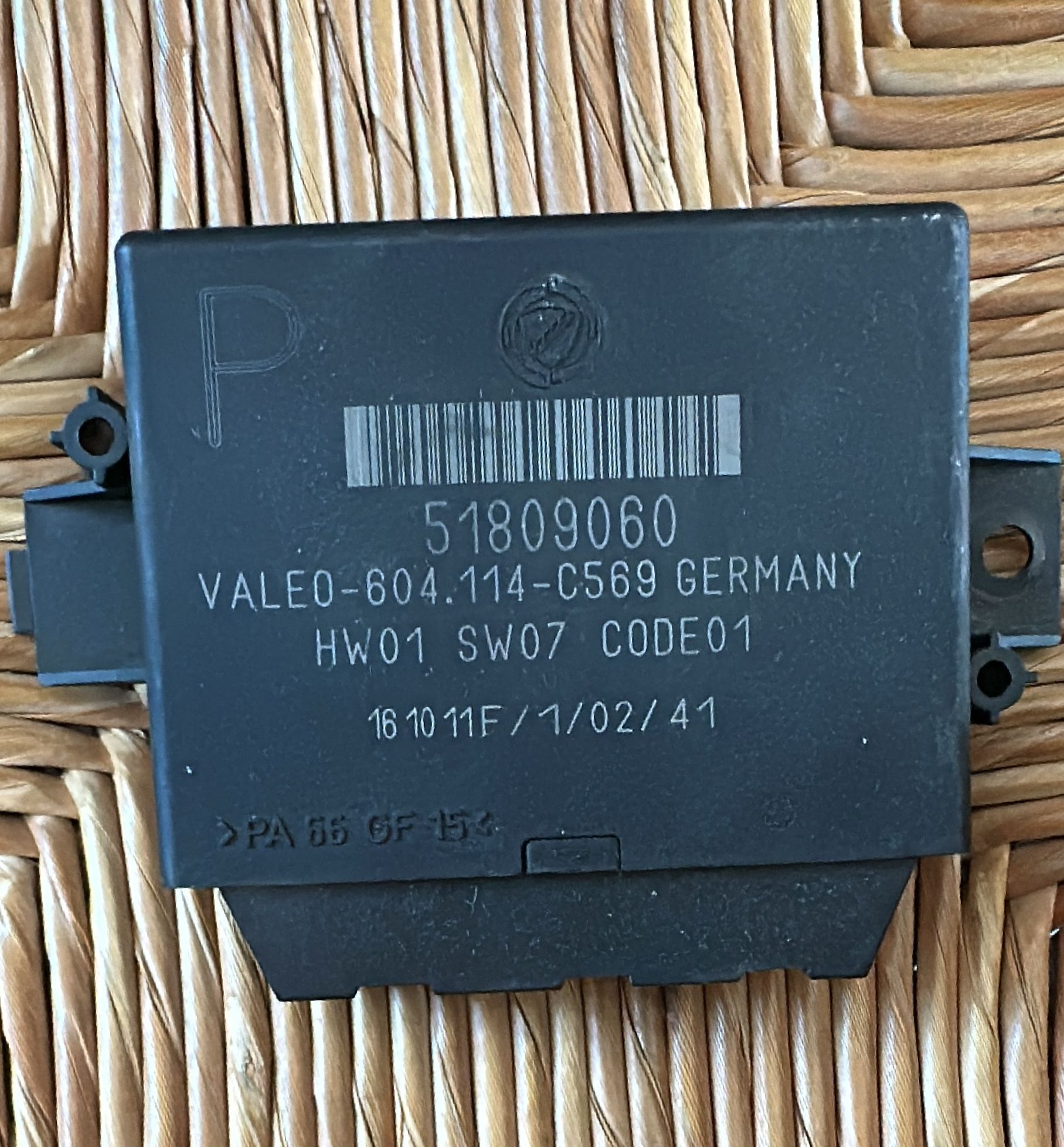 CENTRALINA SENSORI PARCHEGGIO - LANCIA DELTA - ANNO 2008 - 2014 - VALEO - COD 51809060