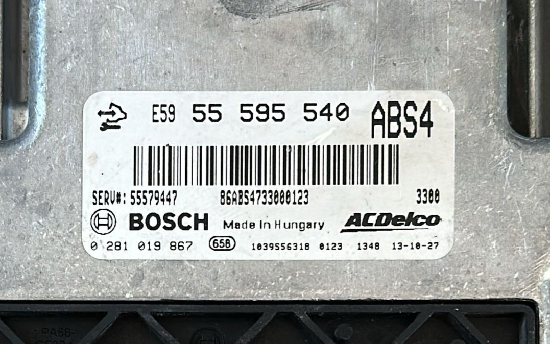 CENTRALINA MOTORE ECU OPEL INSIGNIA 55595540 0281019867 55579447 BB6 EDC 17C59-1.15