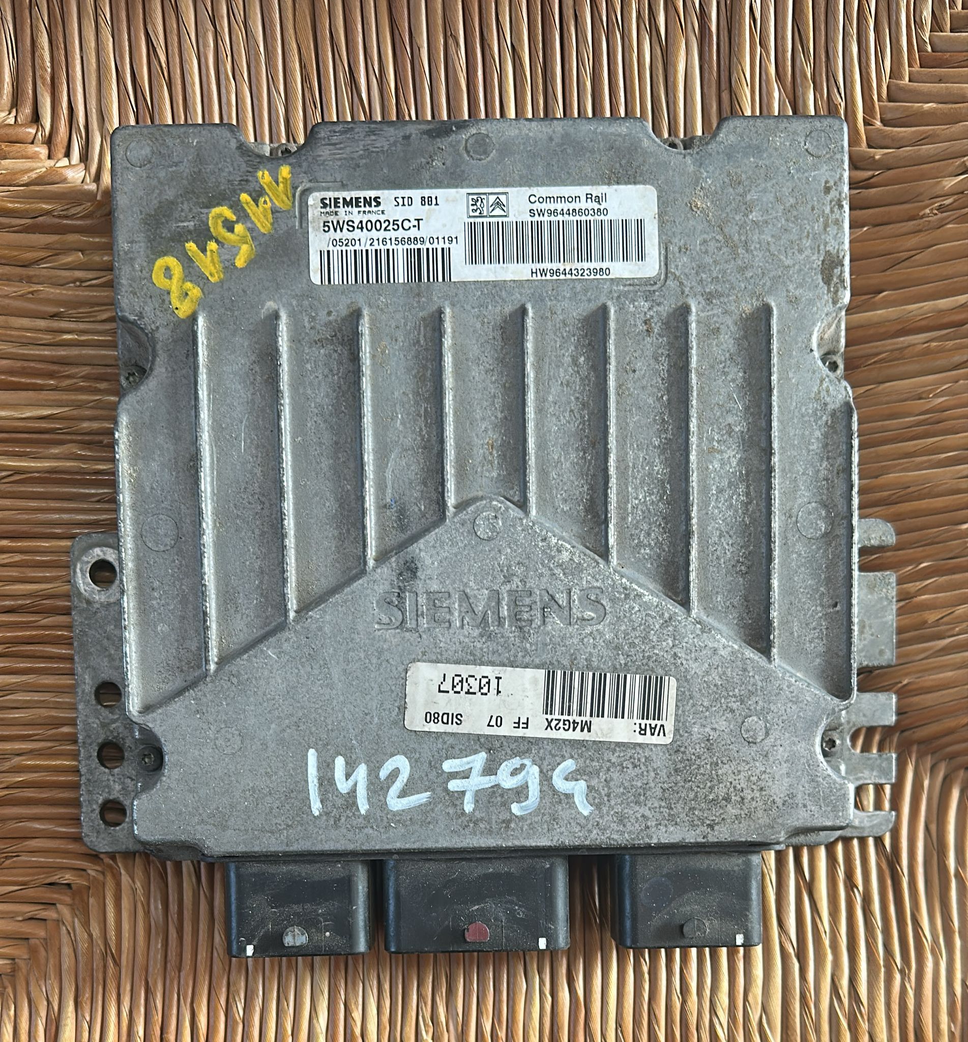ecu Citroen Berlingo 2.0HDI 9644860380 5WS40025C-T SID801