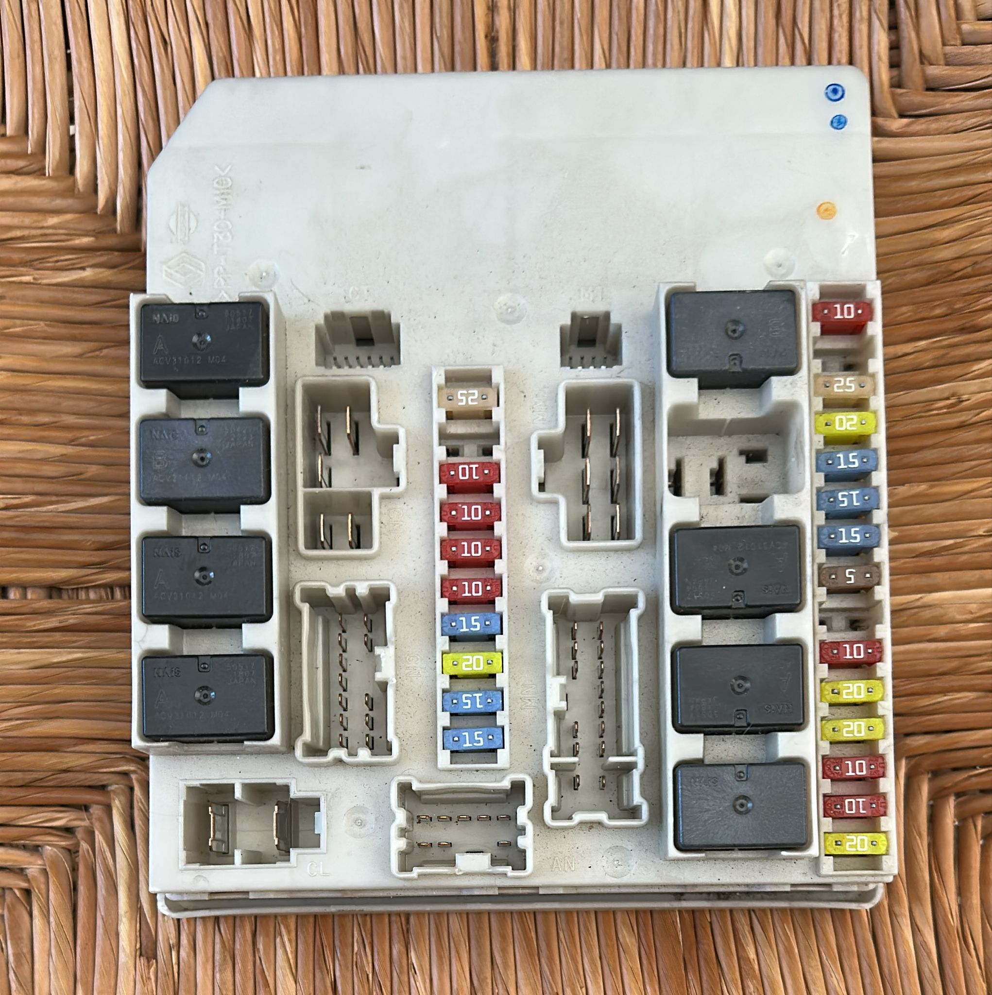 233293F Reanult Modus 2005-2012 Motore Relè E Fusibile Box Modulo Unità Clio III