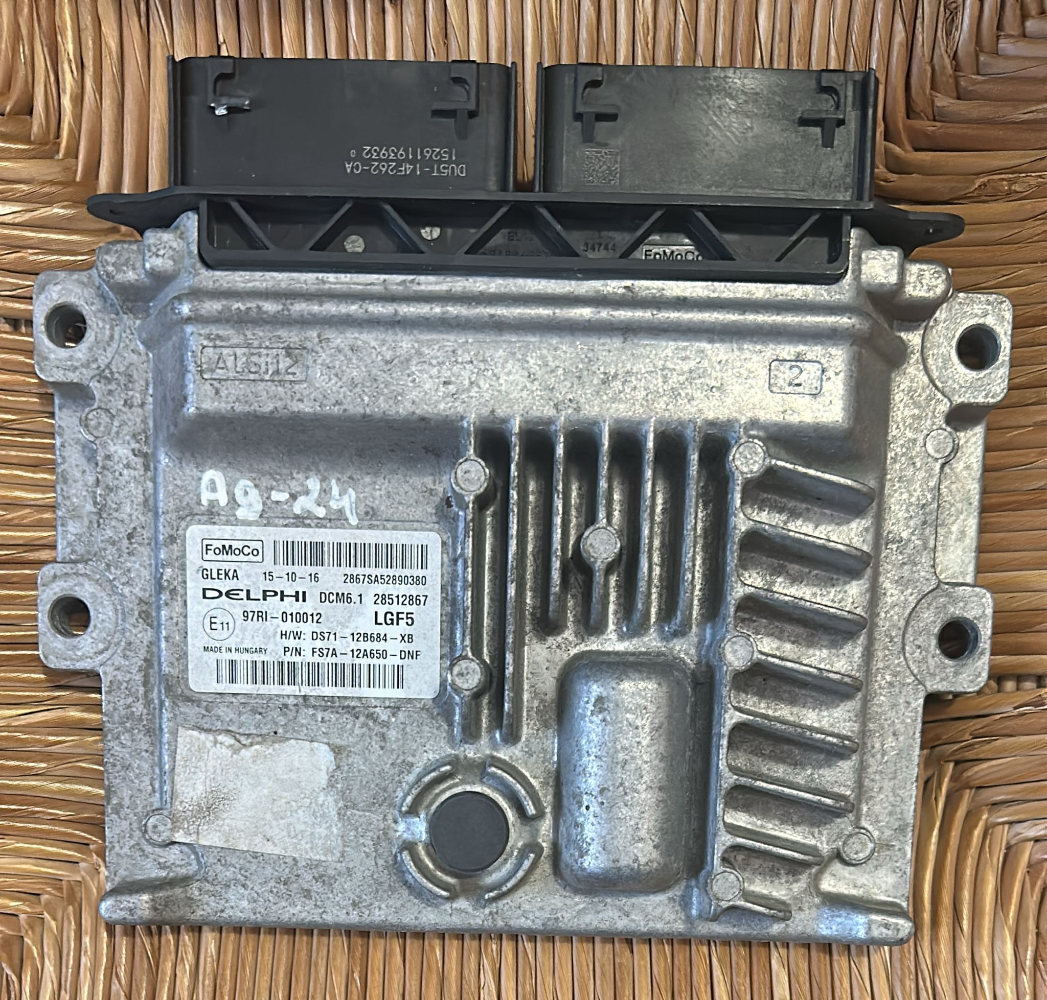 Ecu Ford DCM6.1 28526867 DS7112B684XB DS71-12B684-XB delphi fomoco