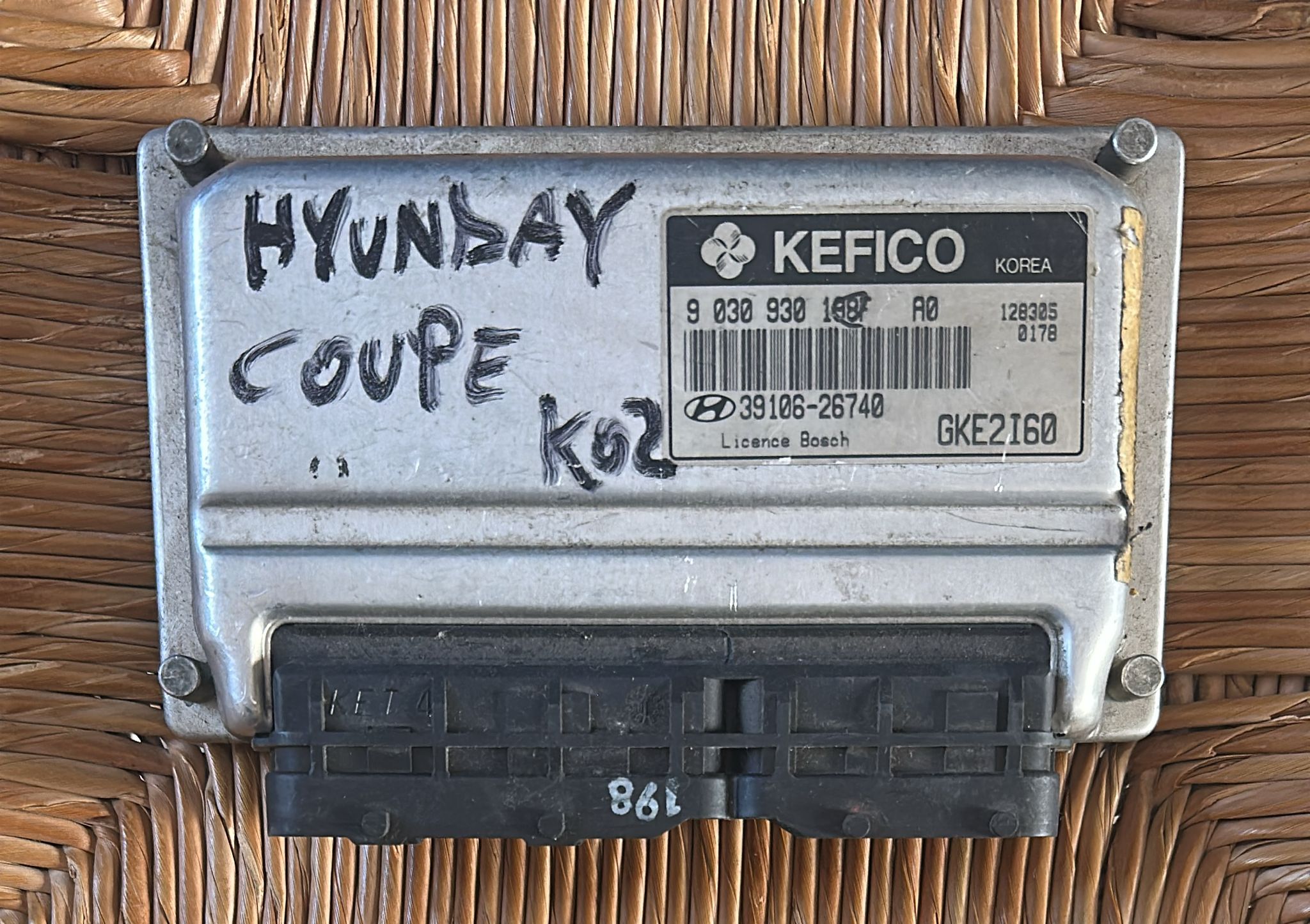 9030930198F 39106-26740 GKE2I60 ECU KEFICO HYUNDAI COUPE' II 1.6 16V 77KW 105C